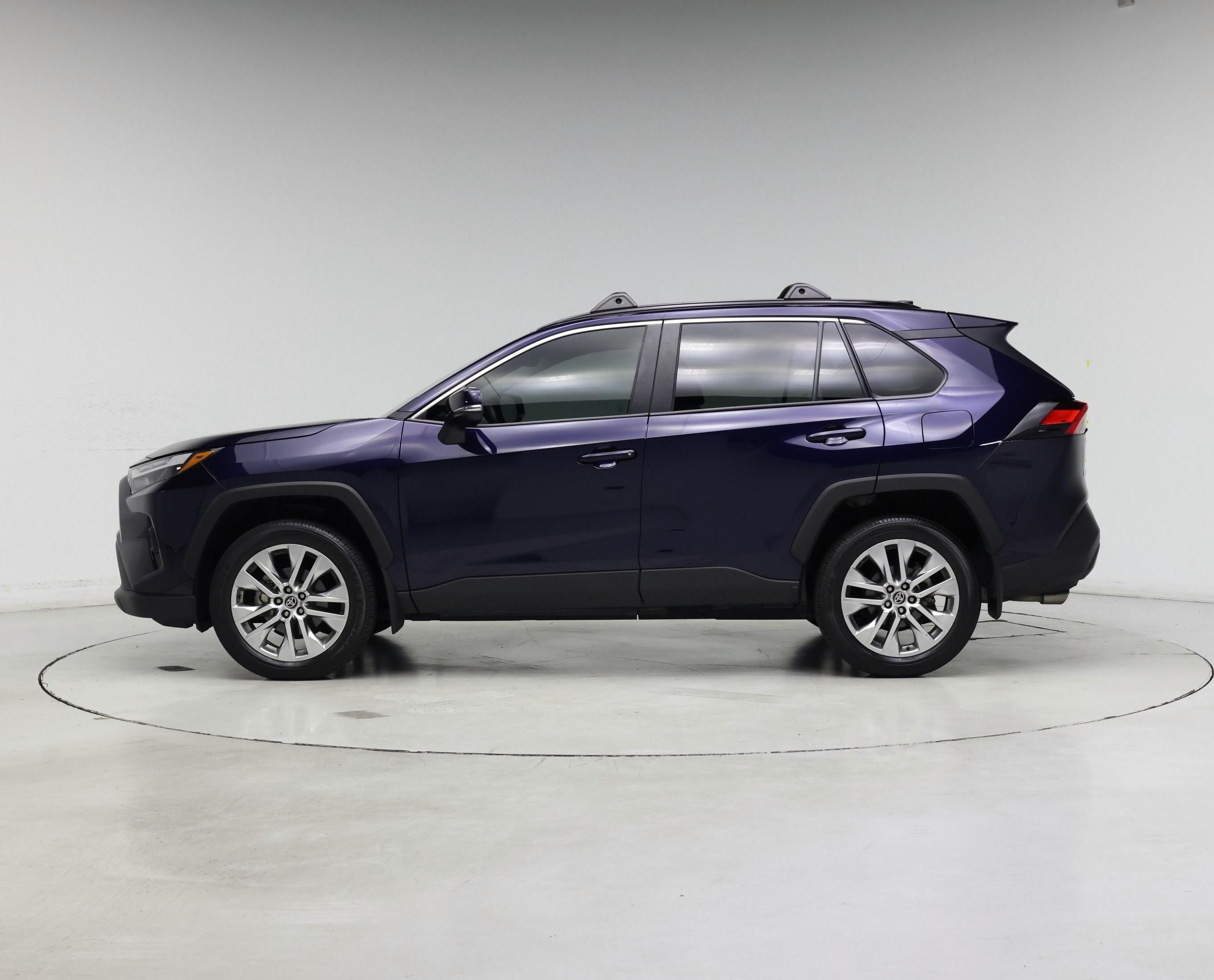 Thumbnail: 2025 Toyota RAV4 - 3
