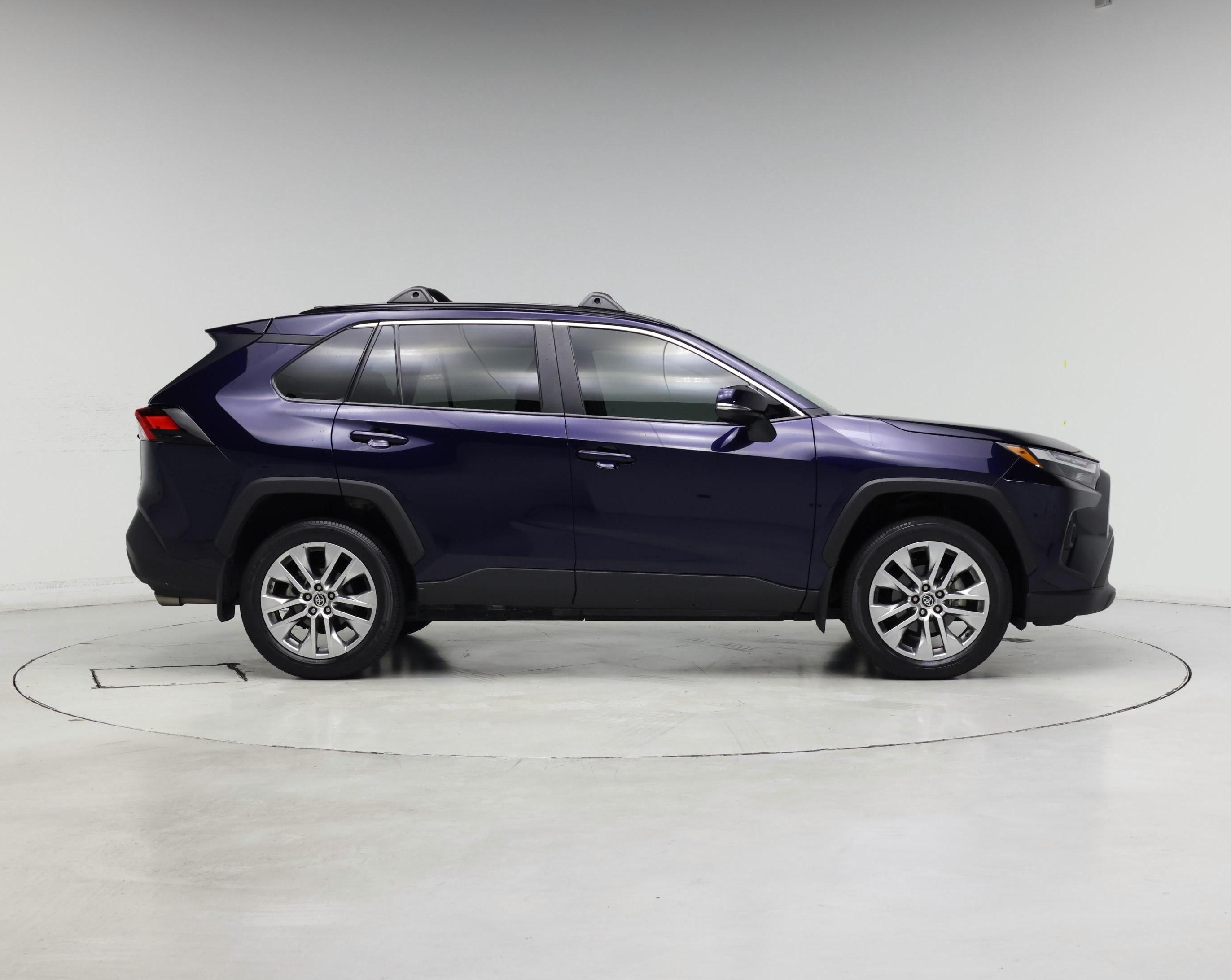 Thumbnail: 2025 Toyota RAV4 - 7