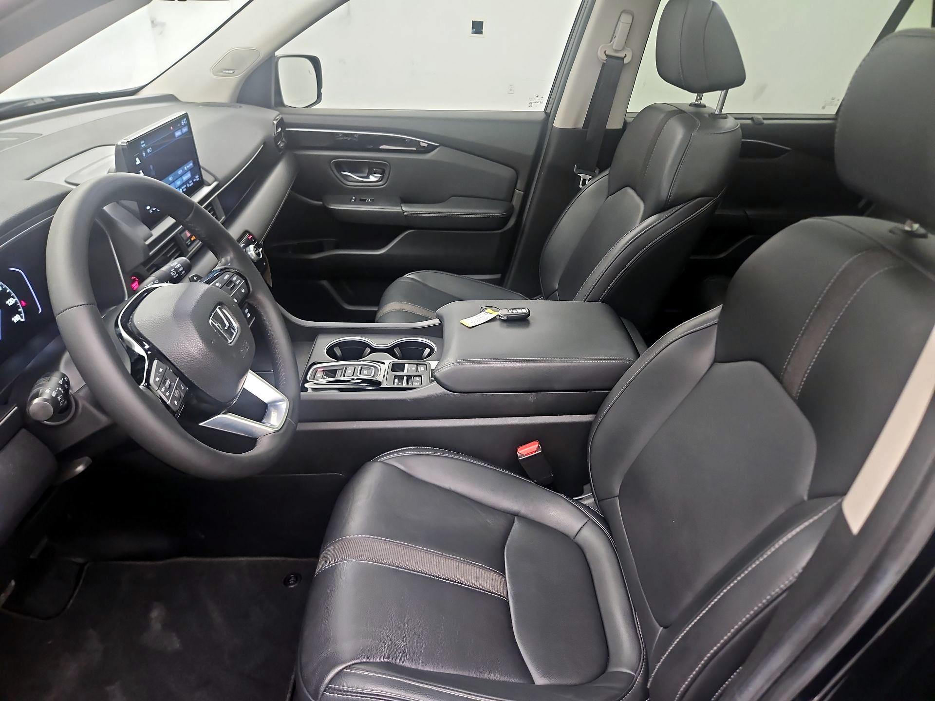 Thumbnail: 2025 Honda Pilot - 9