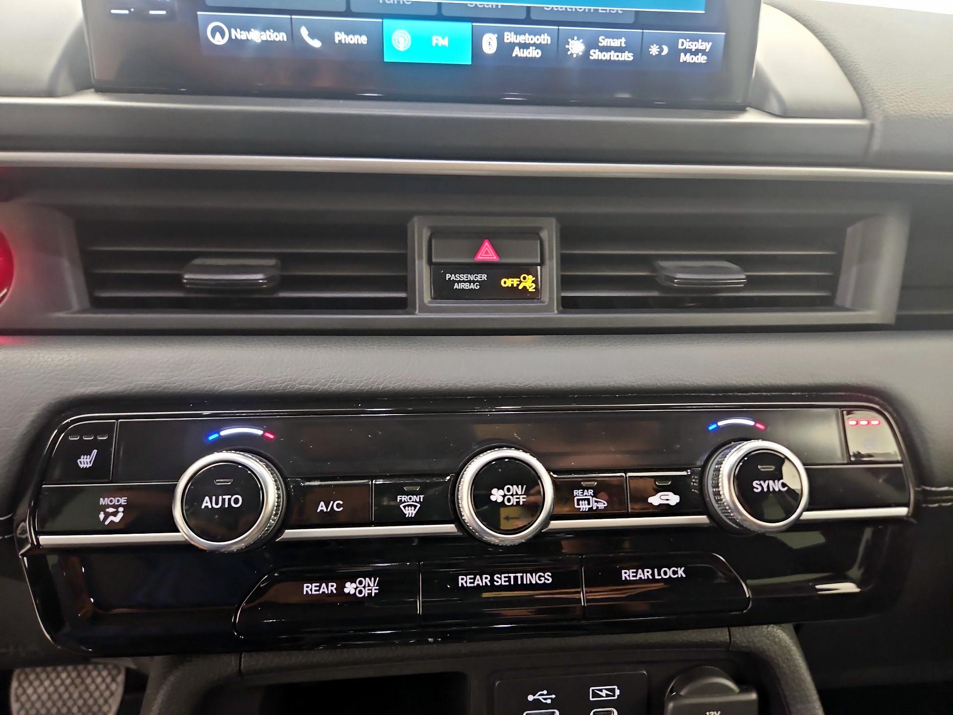 Thumbnail: 2025 Honda Pilot - 14