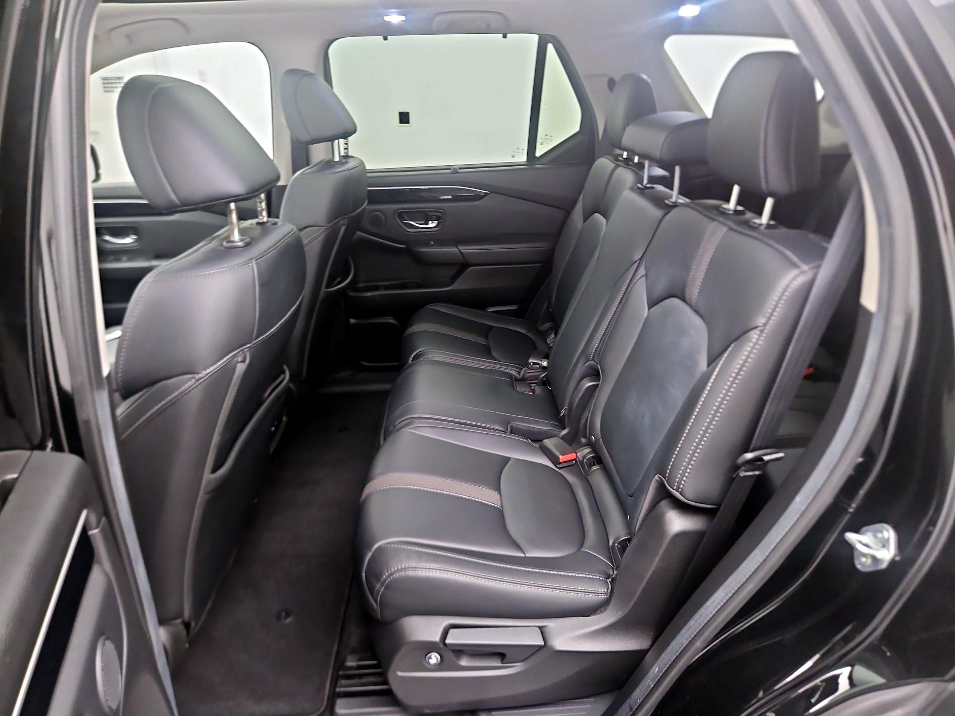Thumbnail: 2025 Honda Pilot - 17