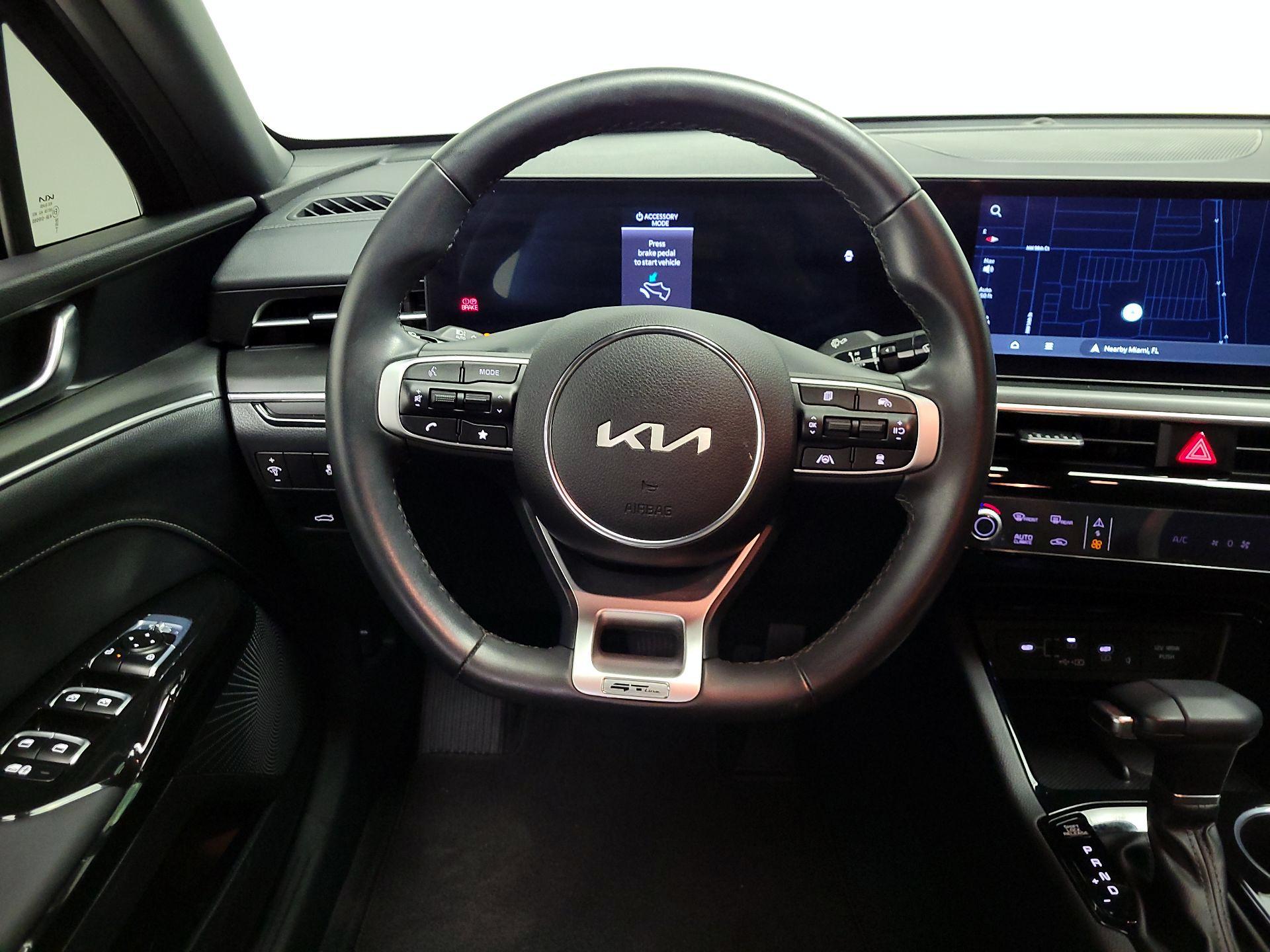 Thumbnail: 2026 Kia K5 - 10