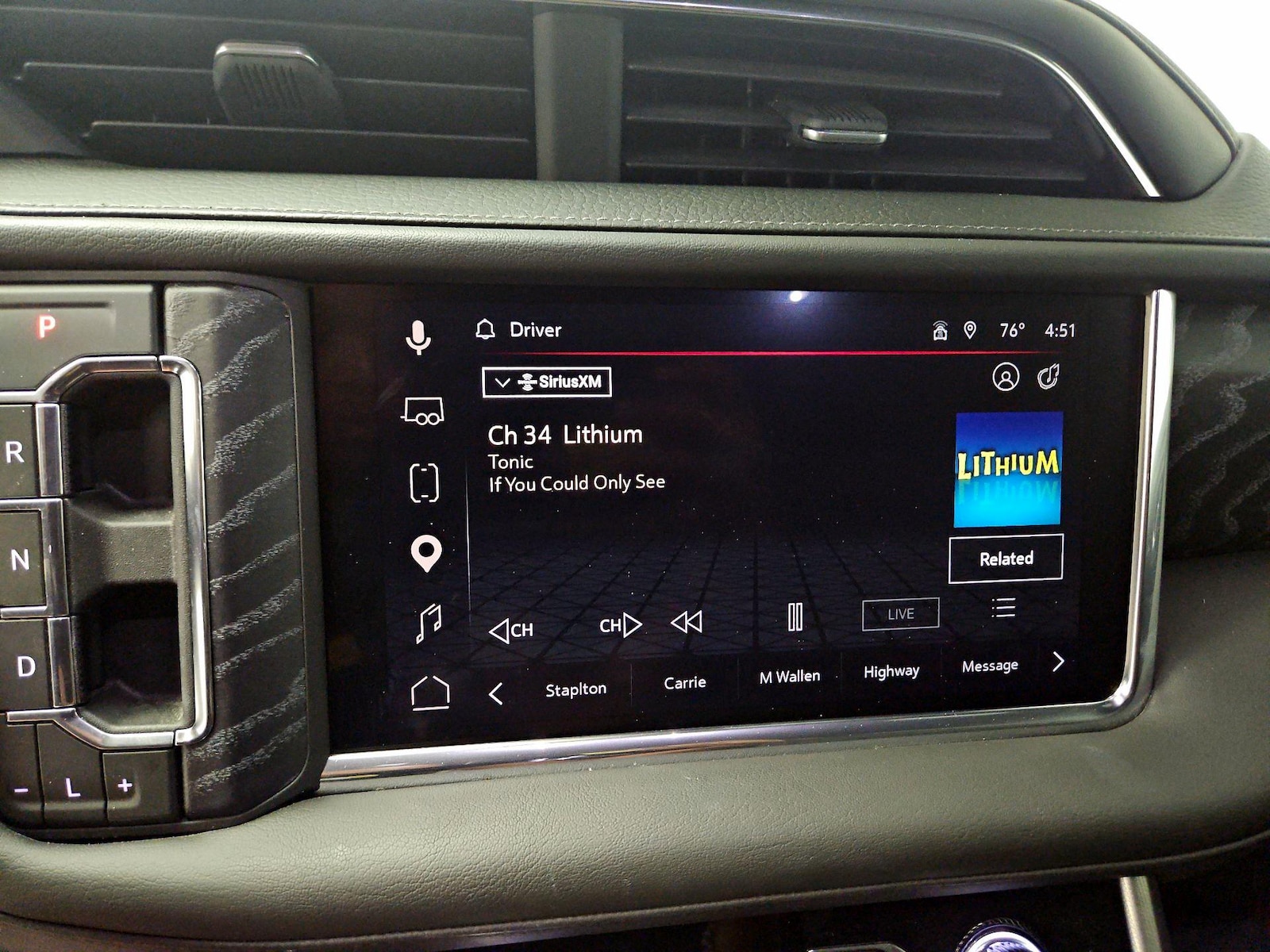 2023 GMC Yukon XL Denali - Photo 17