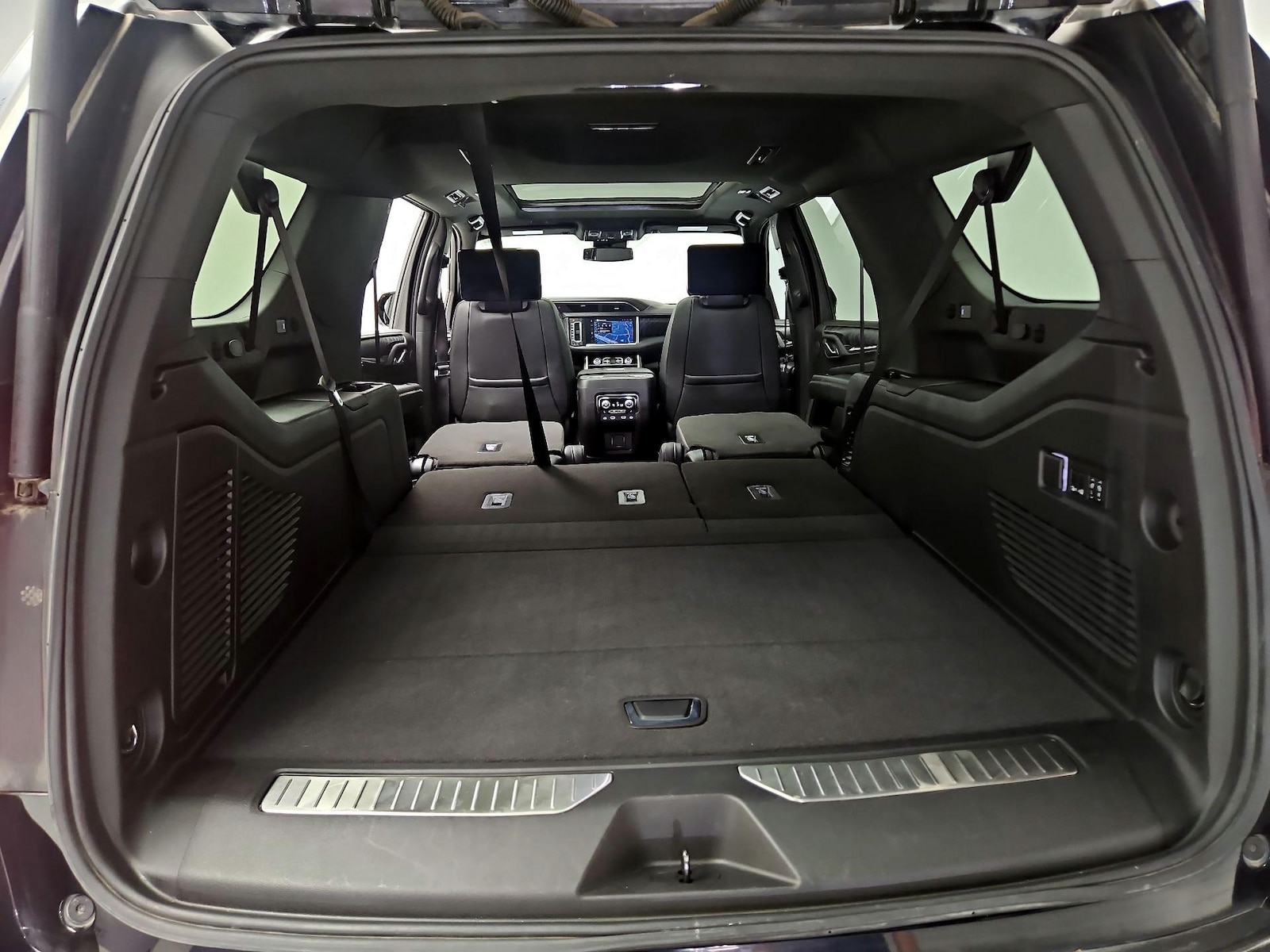 2023 GMC Yukon XL Denali - Photo 25