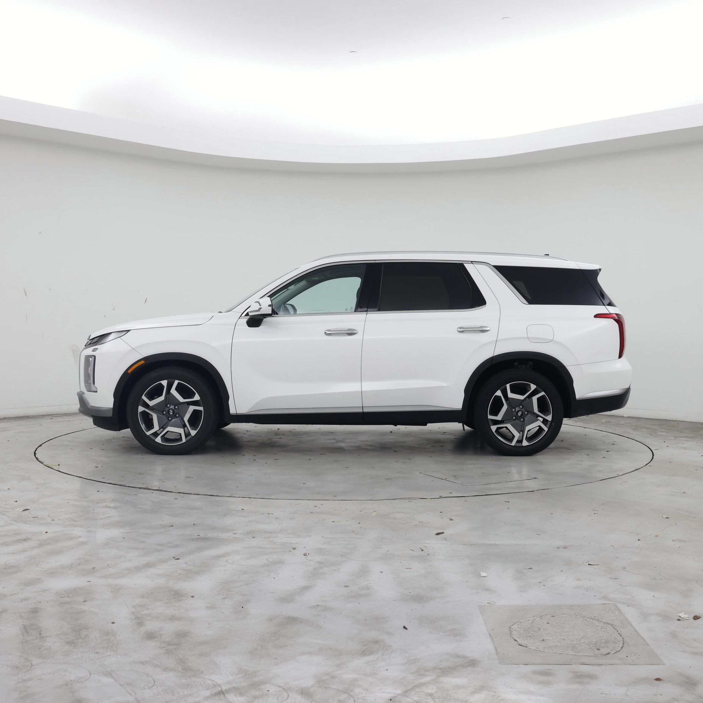 Thumbnail: 2024 Hyundai Palisade - 3