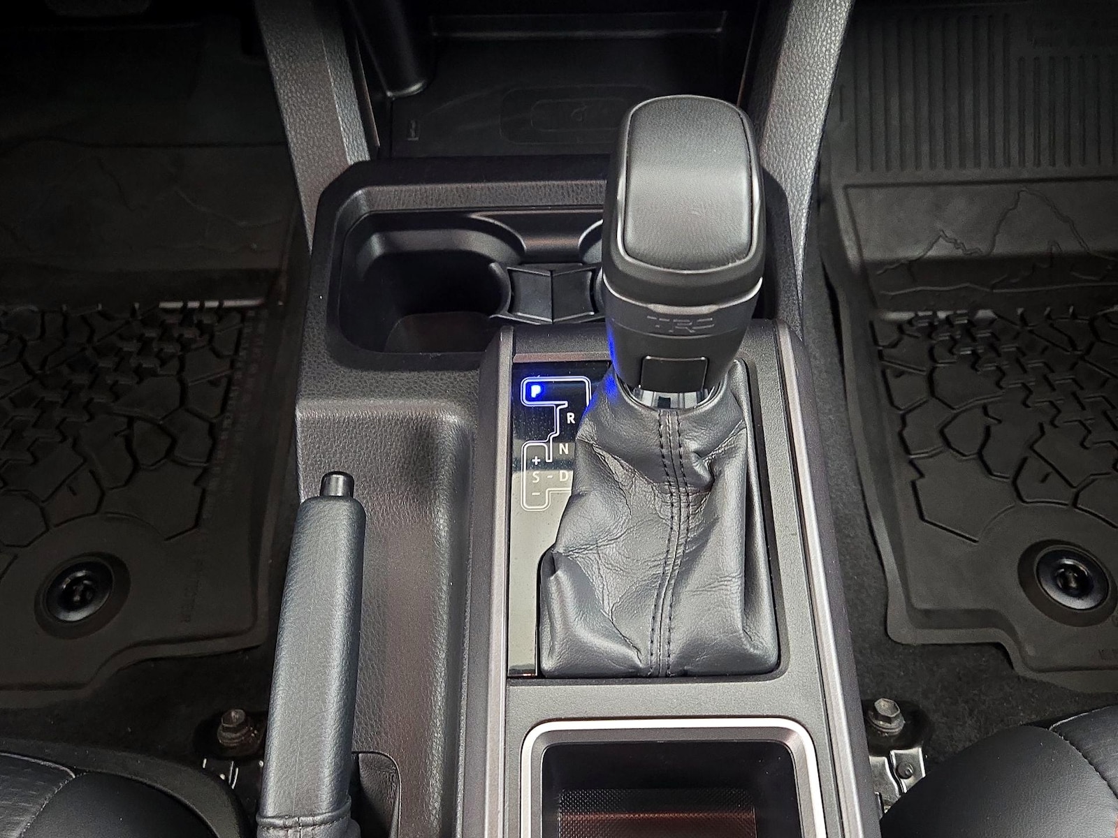 2022 Toyota Tacoma TRD Pro - Photo 19