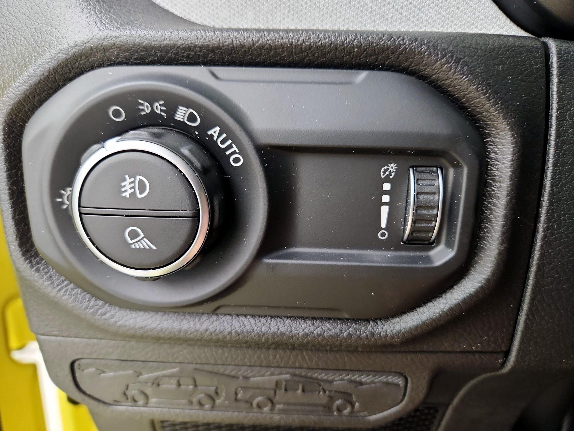 Thumbnail: 2024 Jeep Gladiator - 13