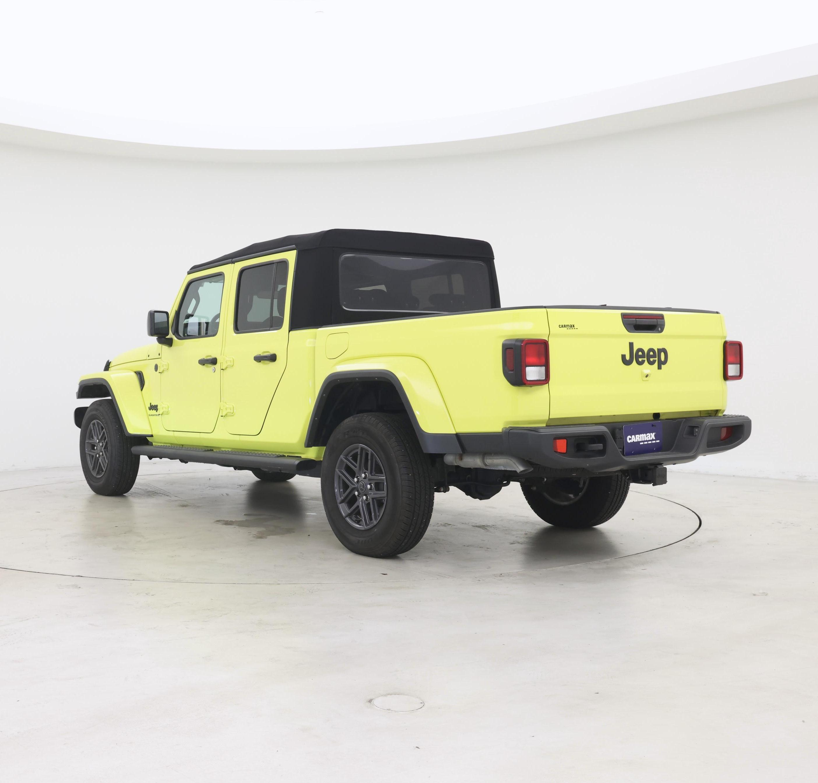 Thumbnail: 2024 Jeep Gladiator - 2
