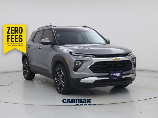 Silver 2025 Chevrolet Trailblazer SUV / Crossover Front-Wheel Drive Automatic