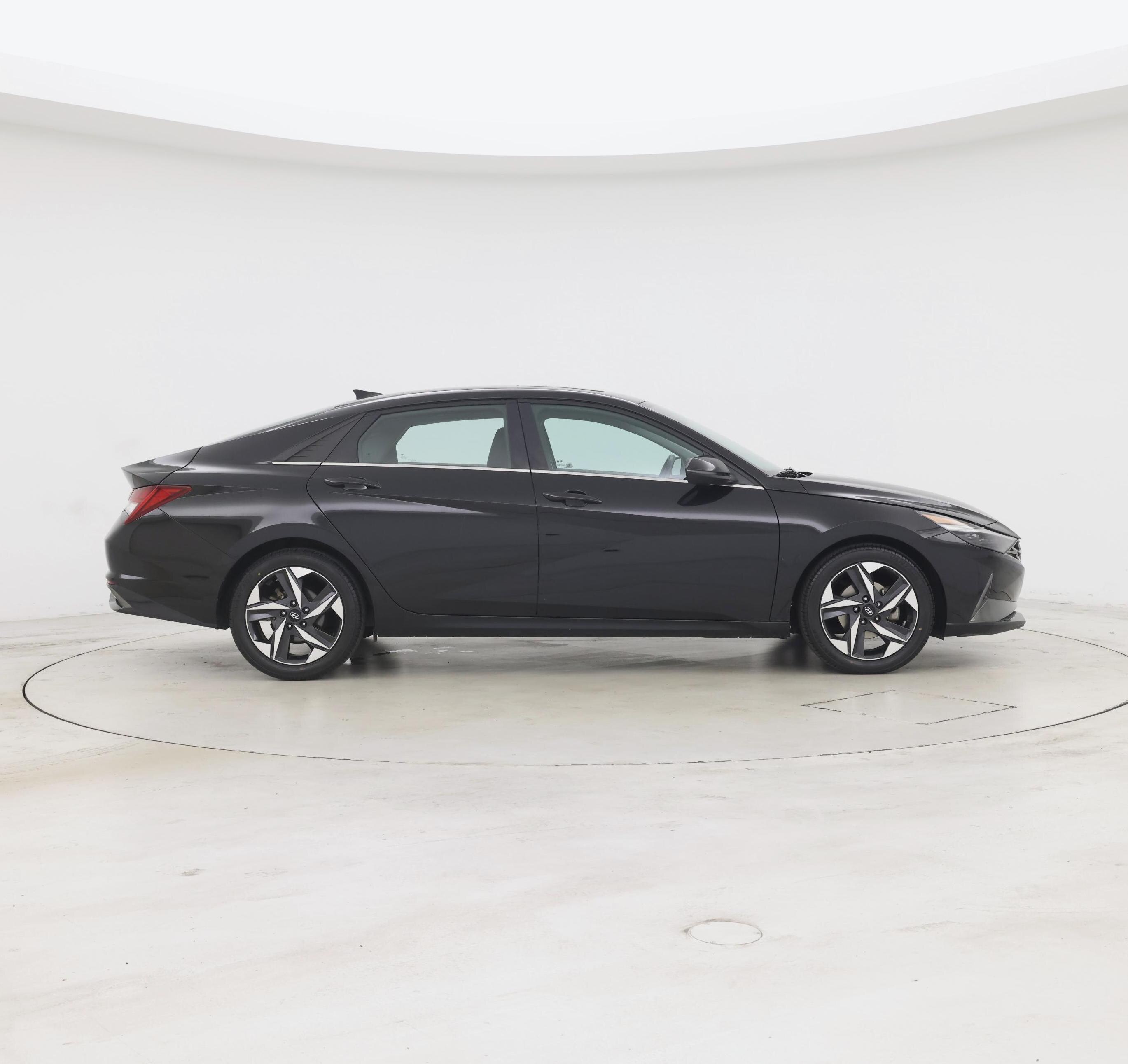Thumbnail: 2023 Hyundai Elantra - 7