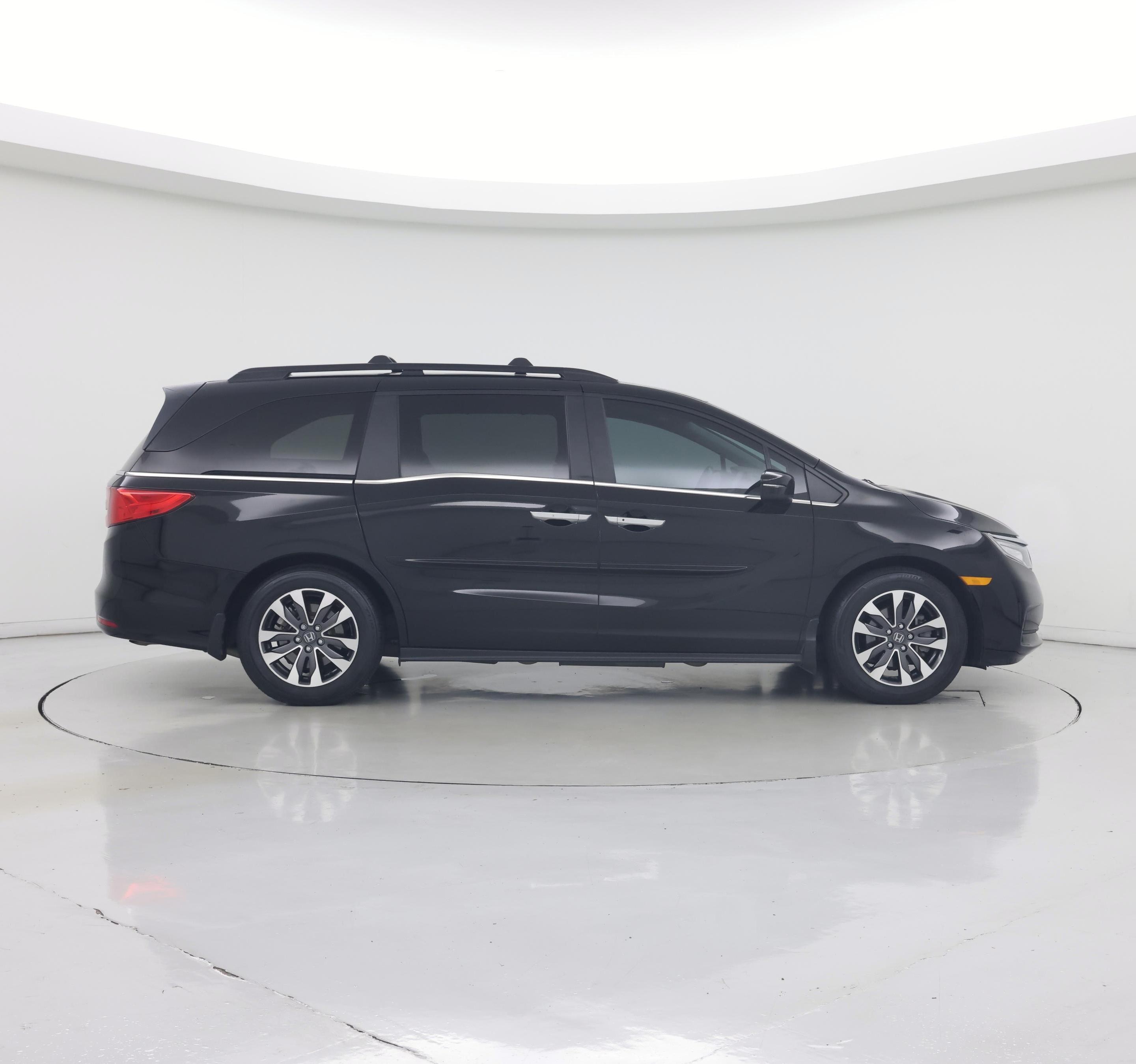 Thumbnail: 2022 Honda Odyssey - 7