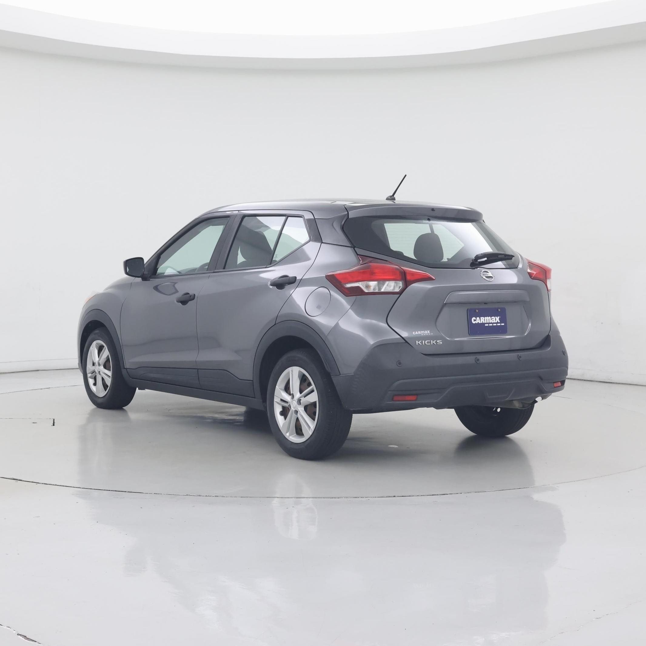 Thumbnail: 2020 Nissan Kicks - 2