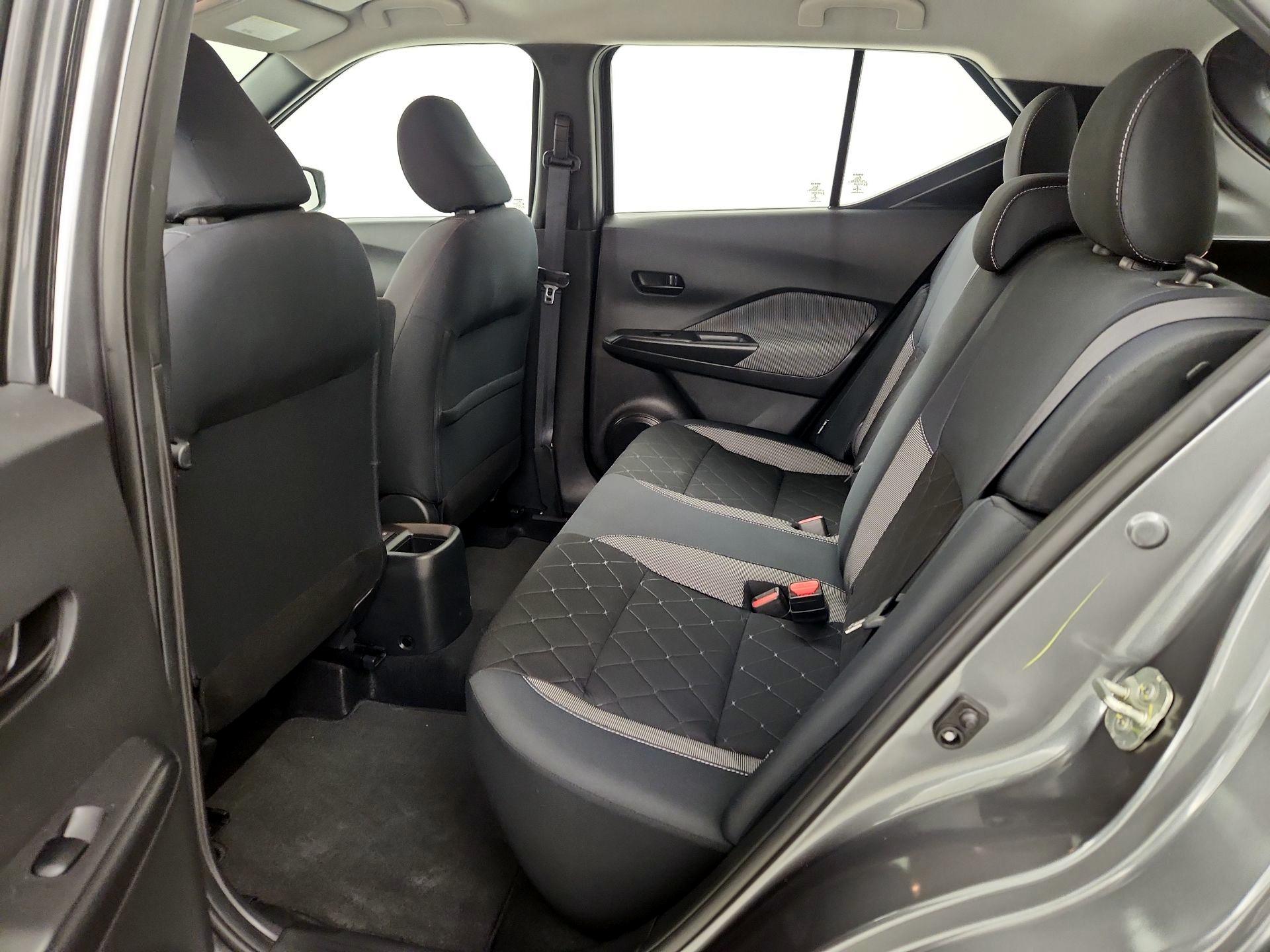 Thumbnail: 2020 Nissan Kicks - 19