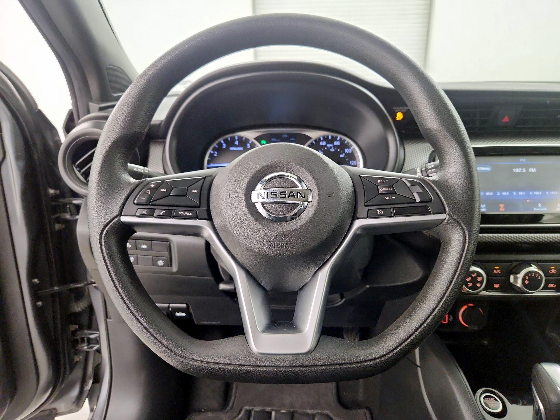 Thumbnail: 2020 Nissan Kicks - 10