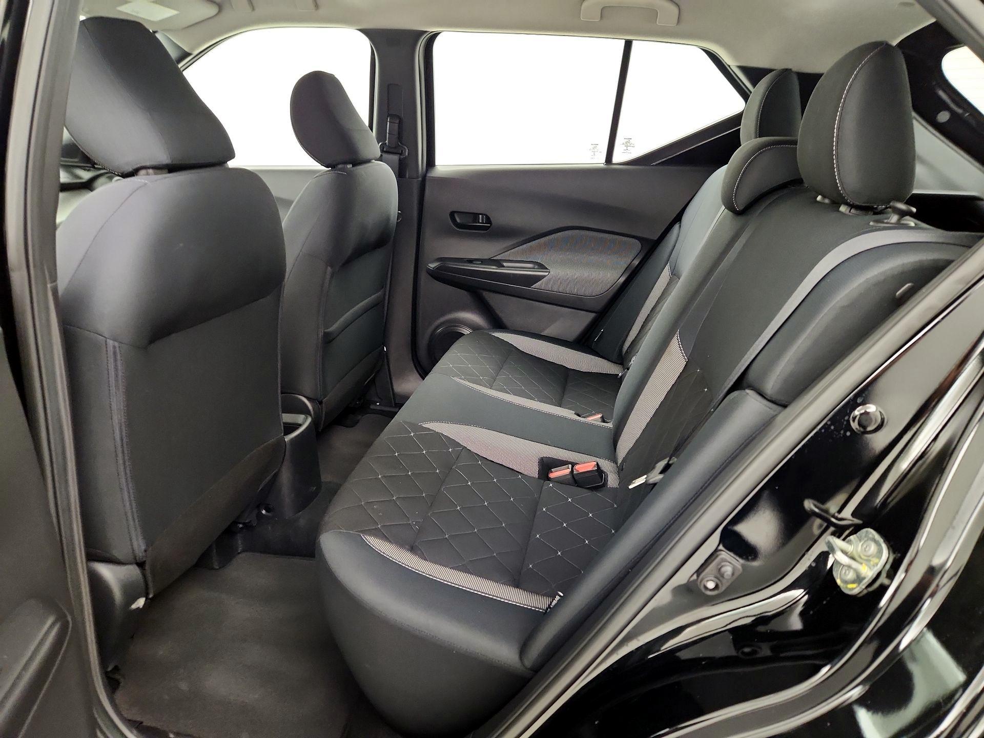 Thumbnail: 2020 Nissan Kicks - 19
