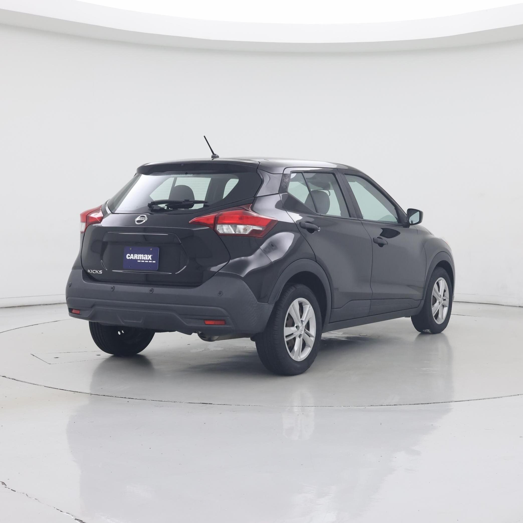 Thumbnail: 2020 Nissan Kicks - 8