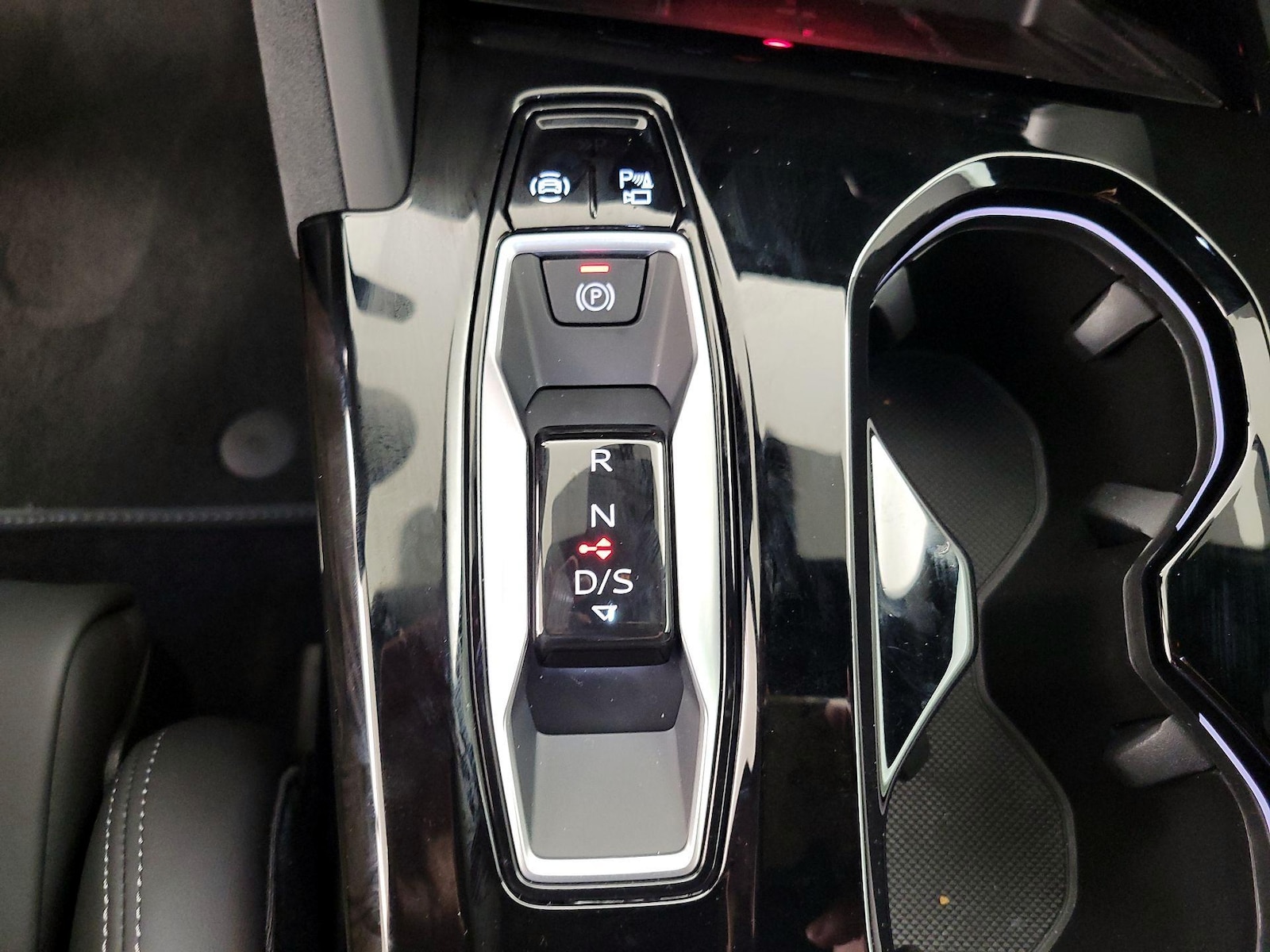 2025 Audi SQ5 Premium Plus - Photo 18