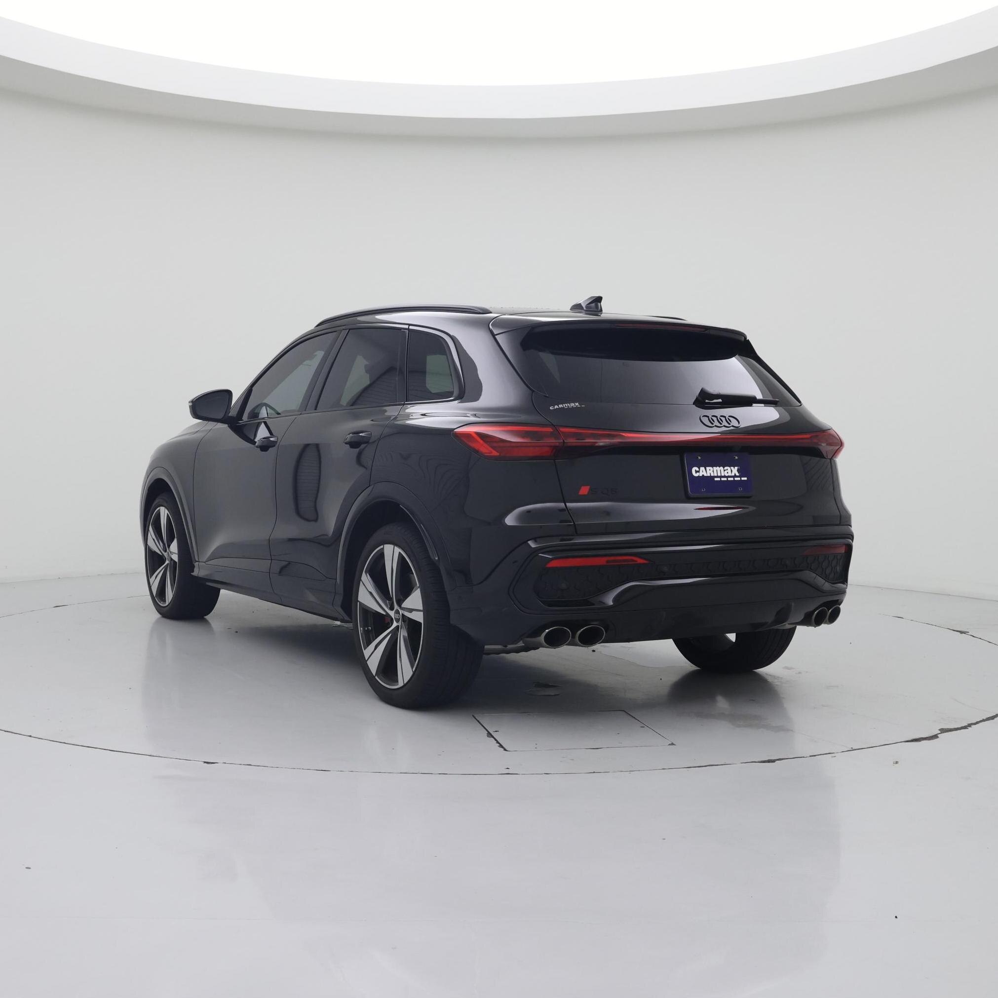Thumbnail: 2025 Audi SQ5 - 2