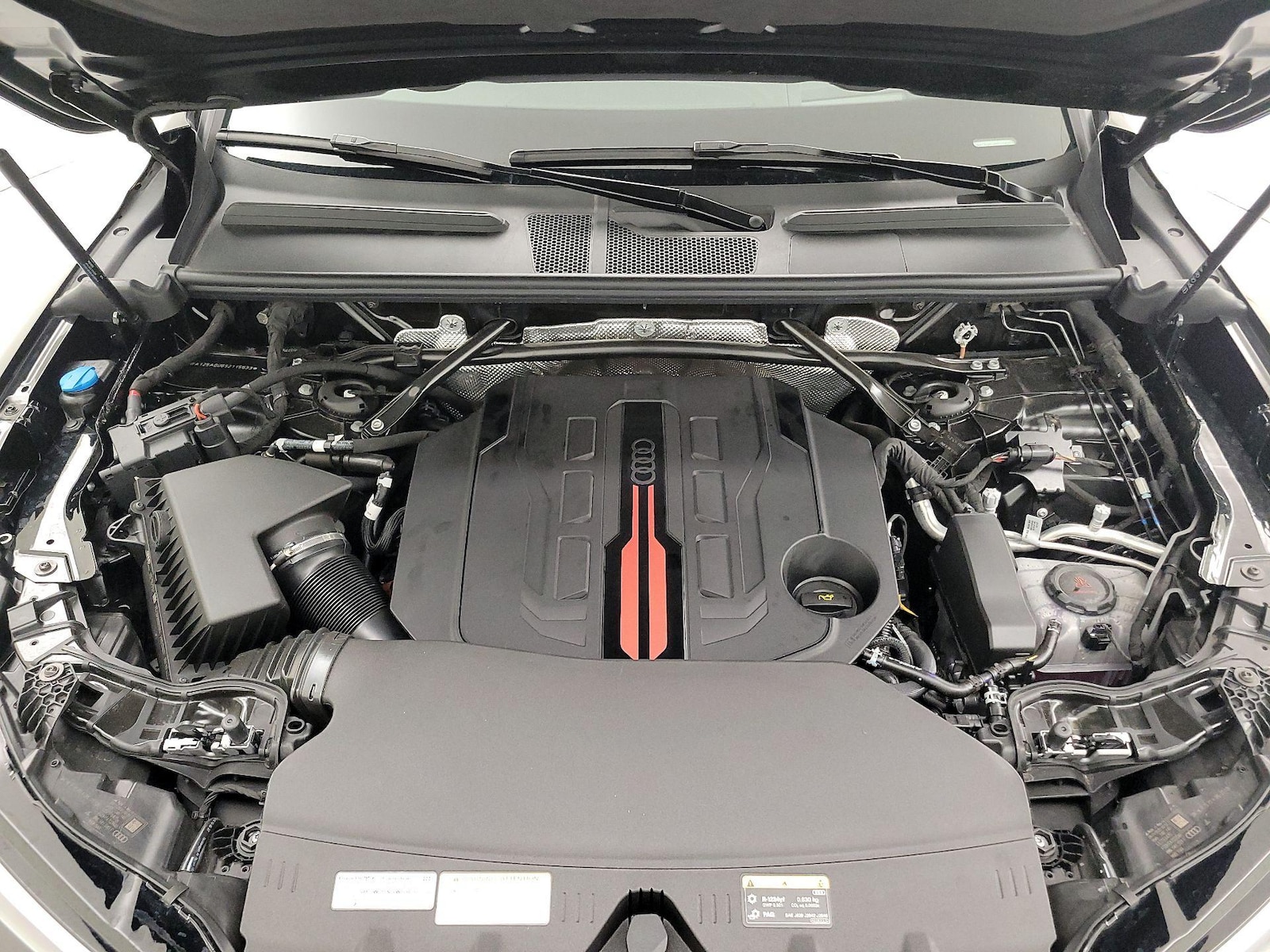 2025 Audi SQ5 Premium Plus - Photo 23