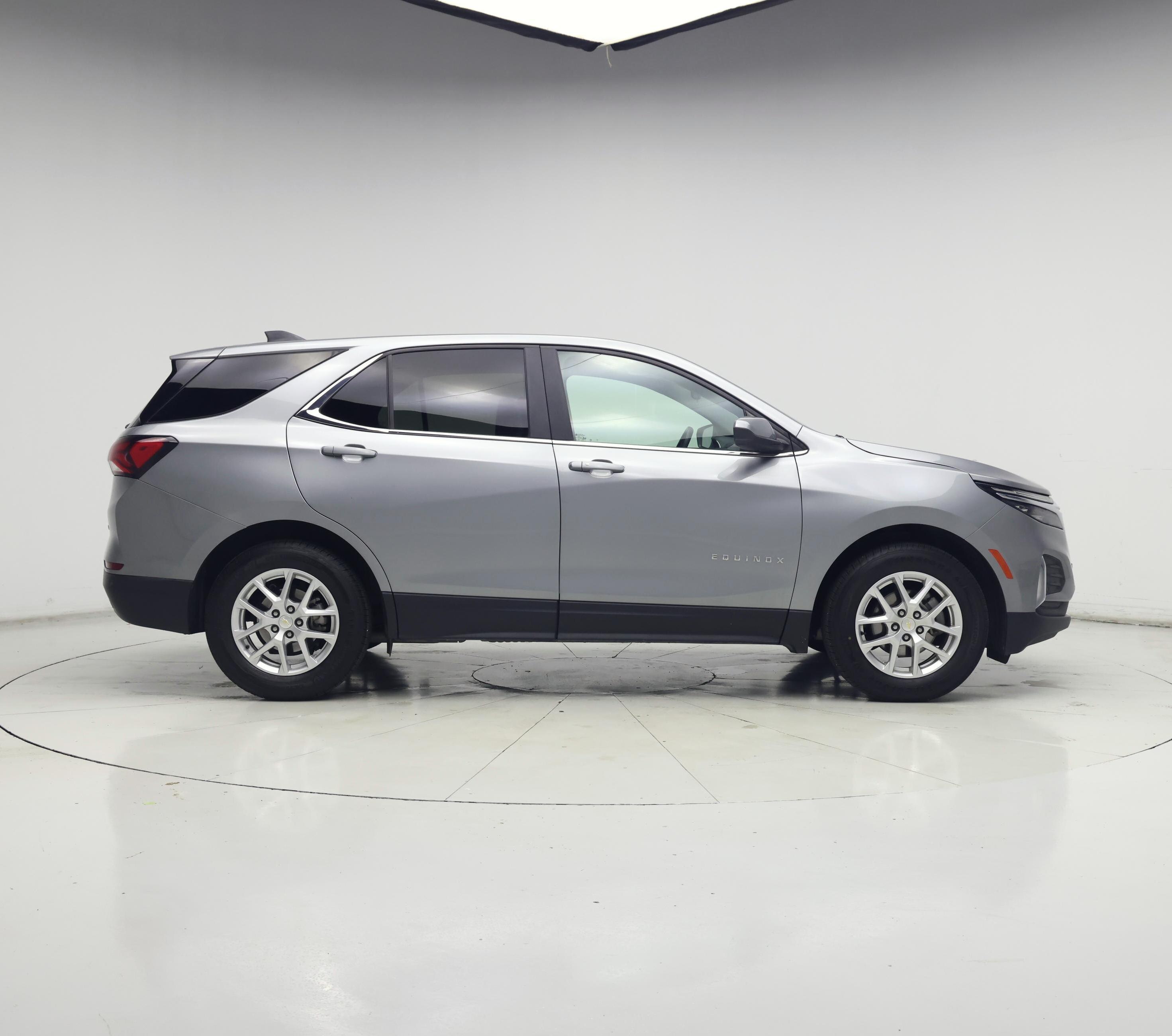 Thumbnail: 2023 Chevrolet Equinox - 7