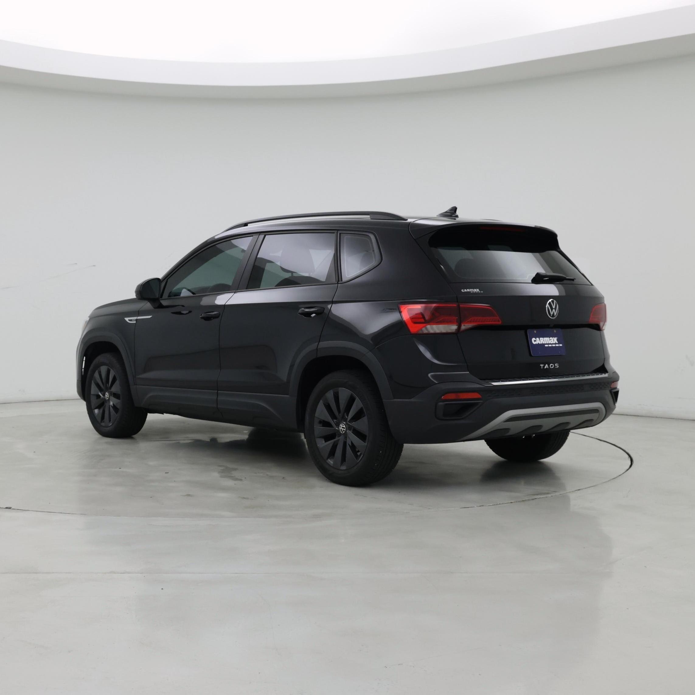 Thumbnail: 2024 Volkswagen Taos - 2