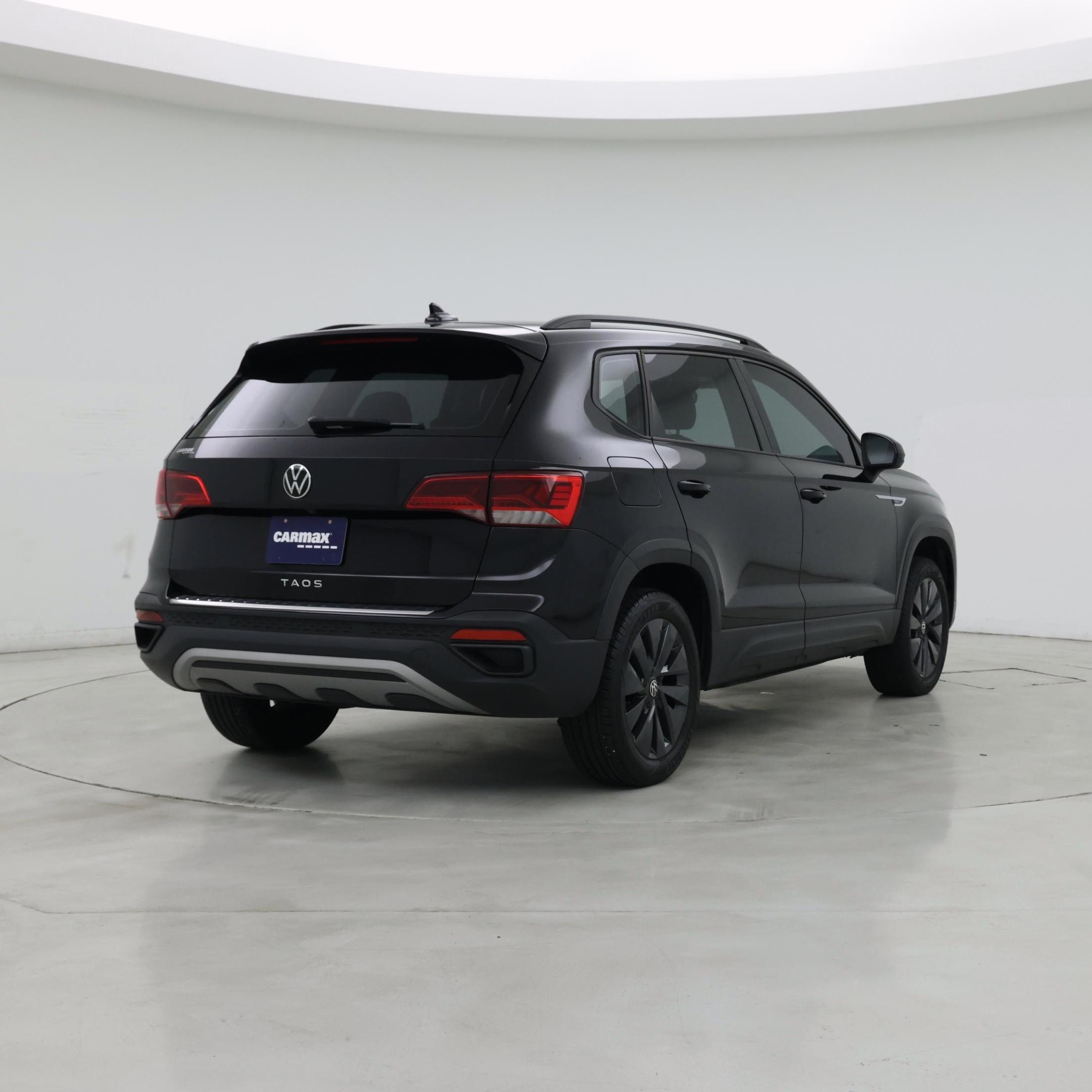 Thumbnail: 2024 Volkswagen Taos - 8