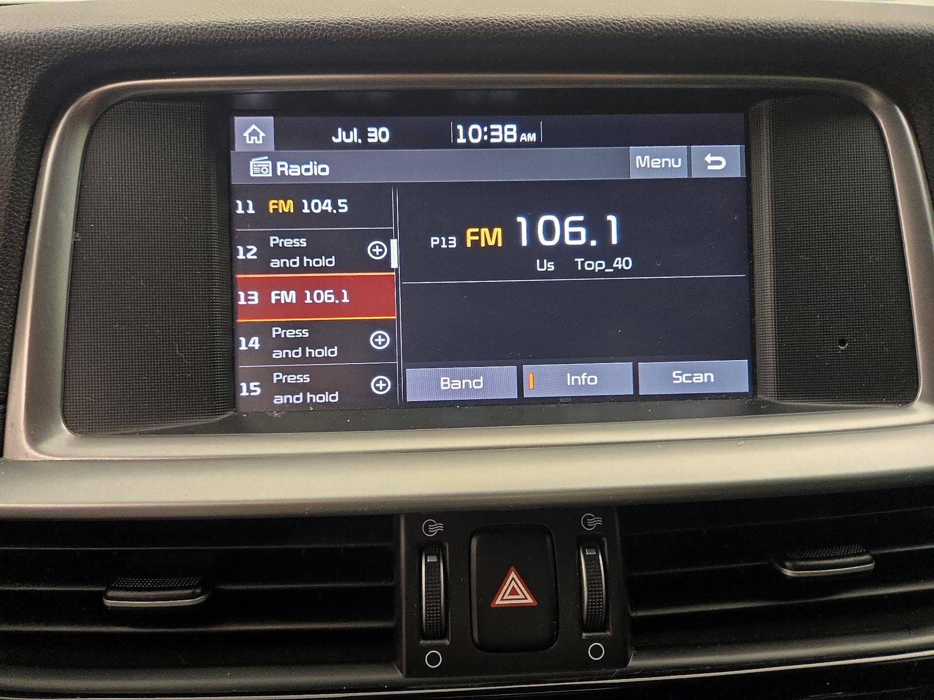 Thumbnail: 2019 Kia Optima - 15