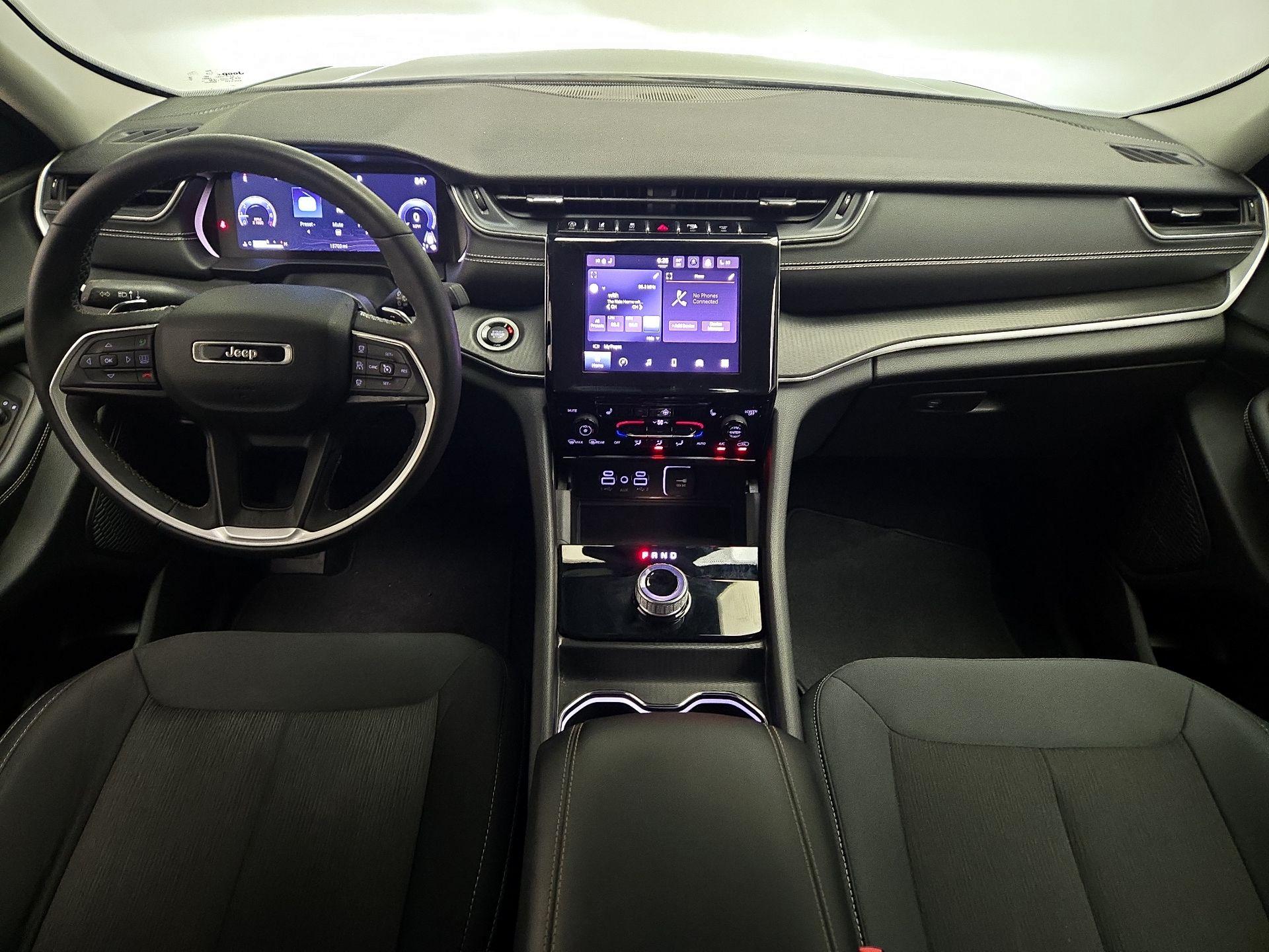 Thumbnail: 2023 Jeep Grand Cherokee - 9