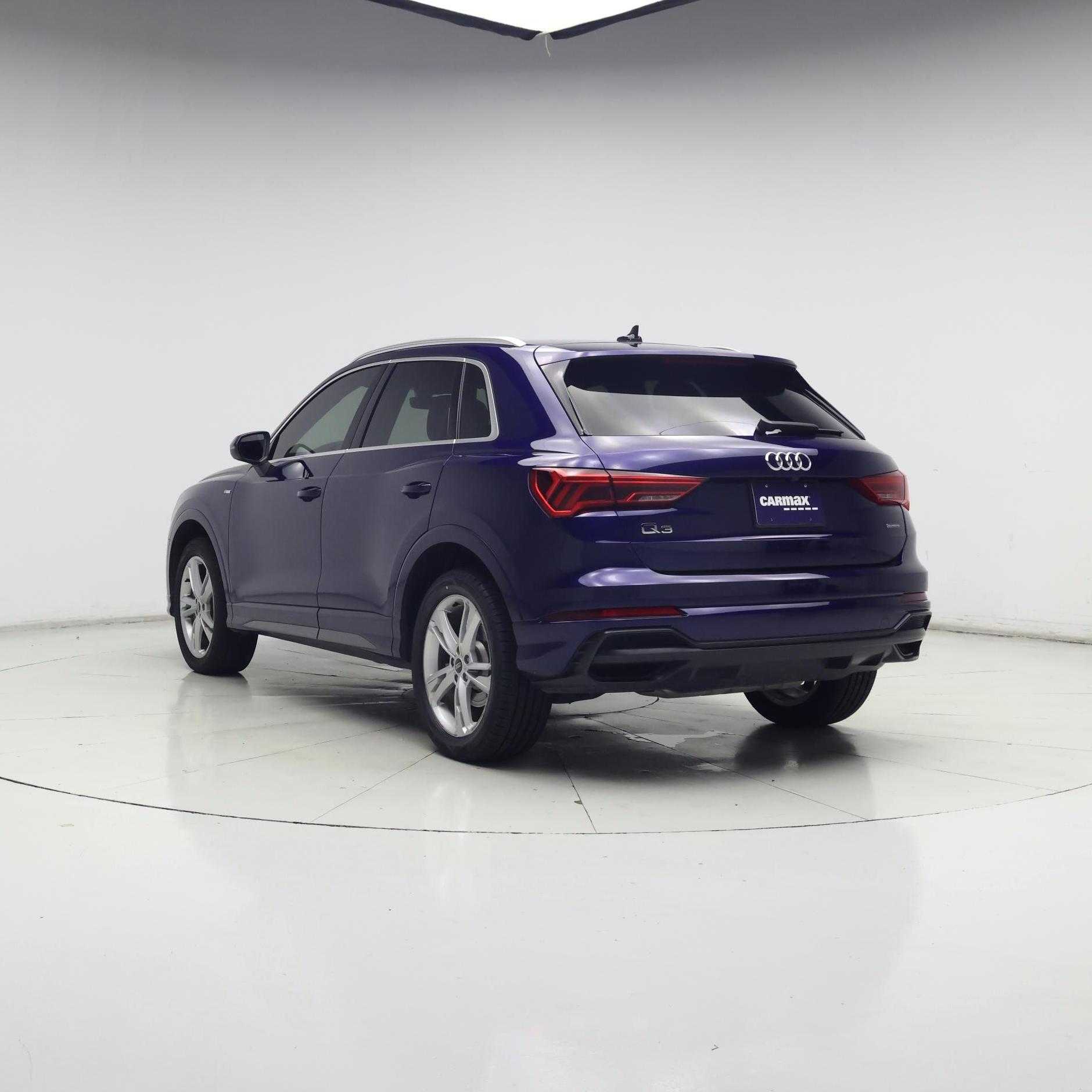Thumbnail: 2022 Audi Q3 - 2