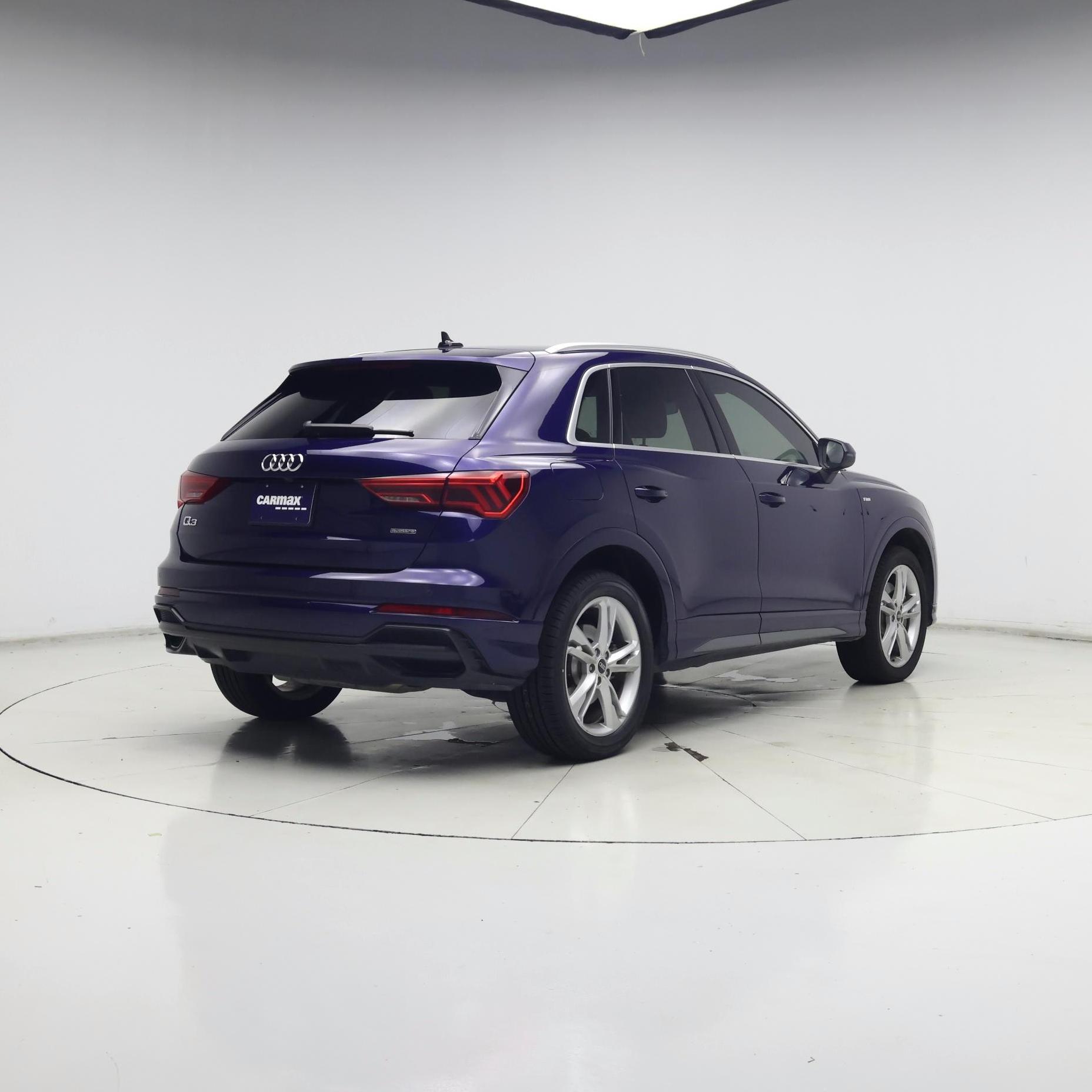 Thumbnail: 2022 Audi Q3 - 8