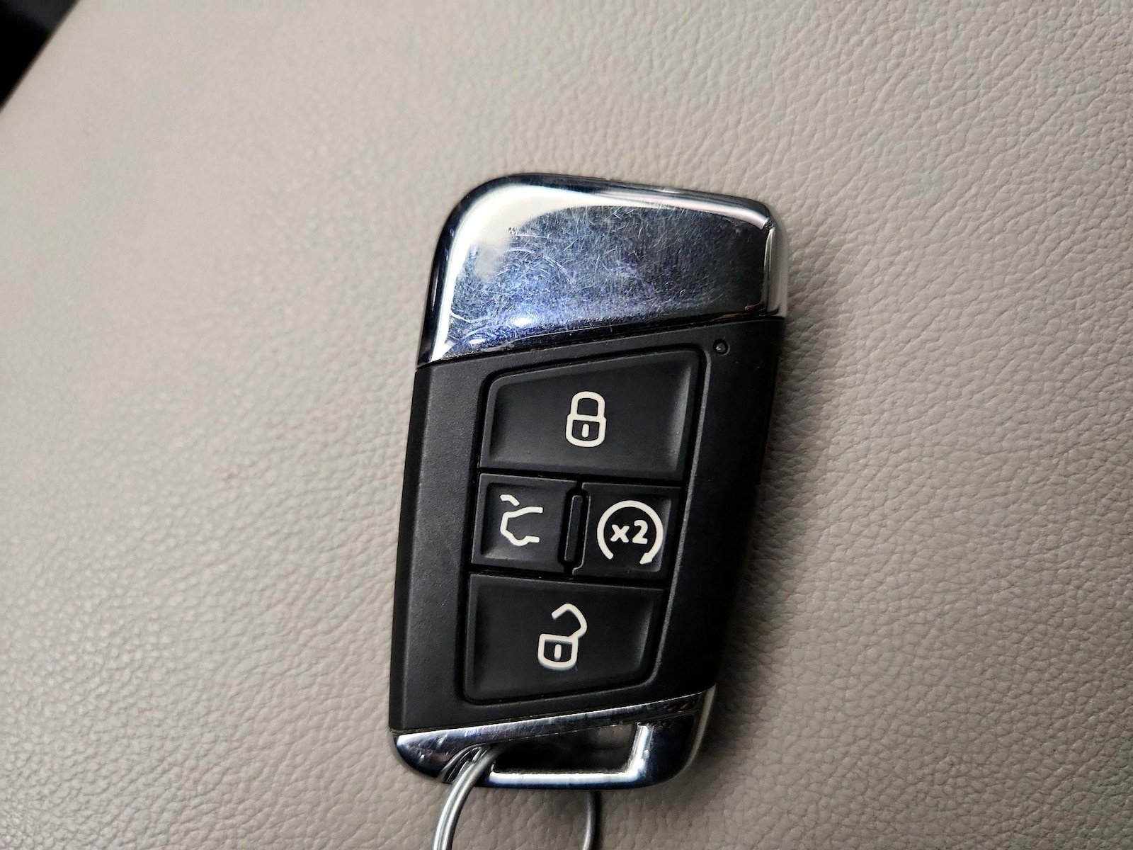 2022 Volkswagen Atlas SEL - Photo 26