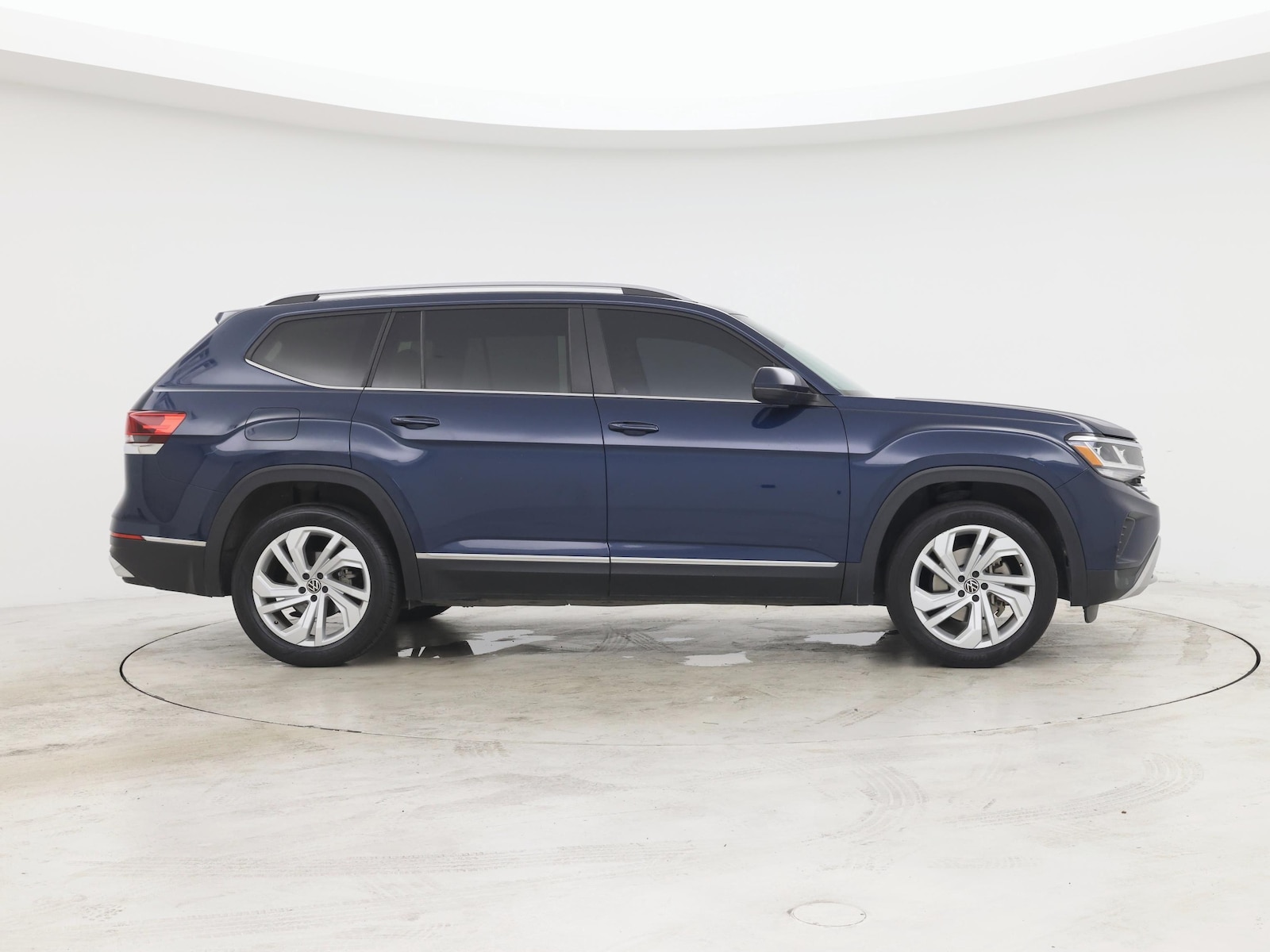 2022 Volkswagen Atlas SEL - Photo 8