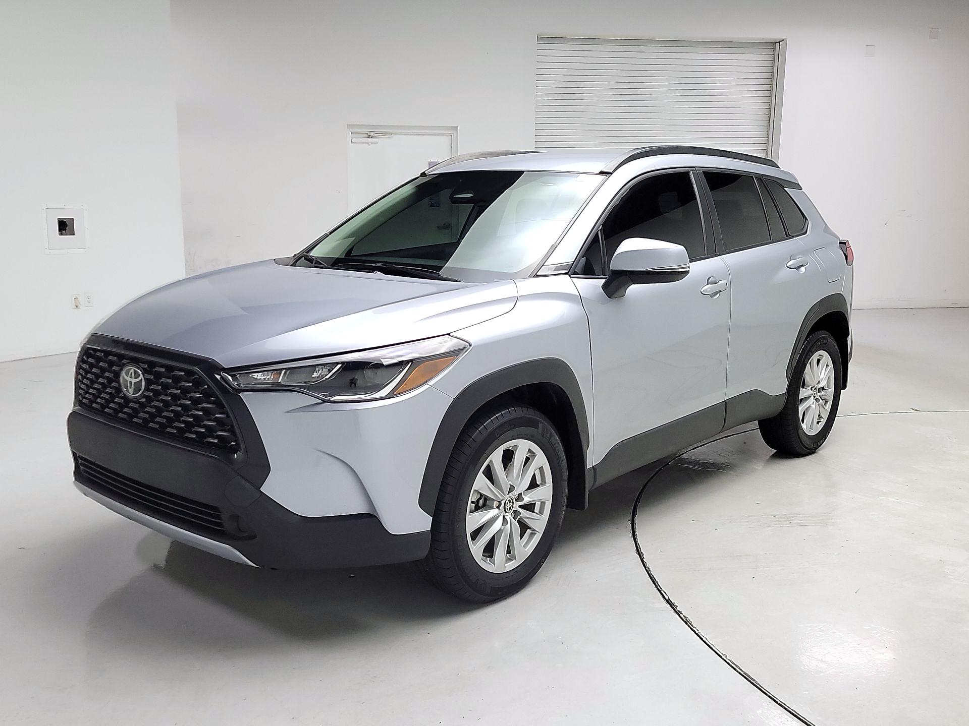 Thumbnail: 2024 Toyota Corolla Cross - 3