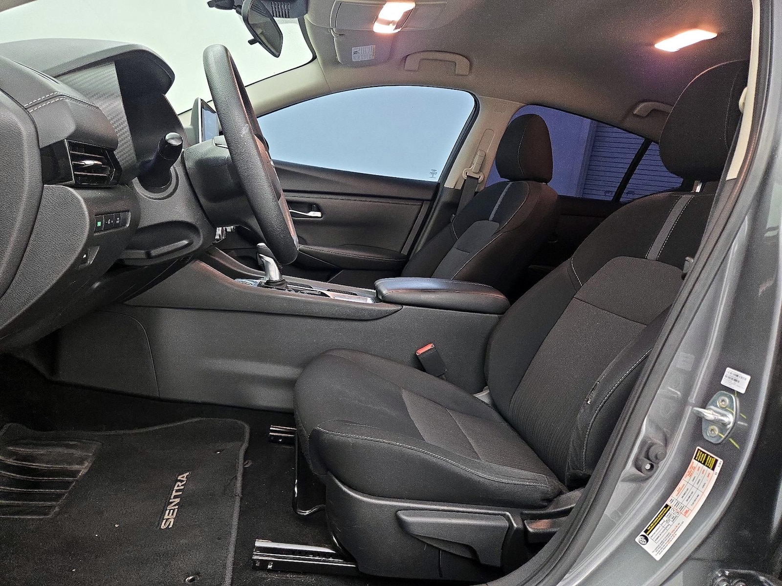 2024 Nissan Sentra SV - Photo 12