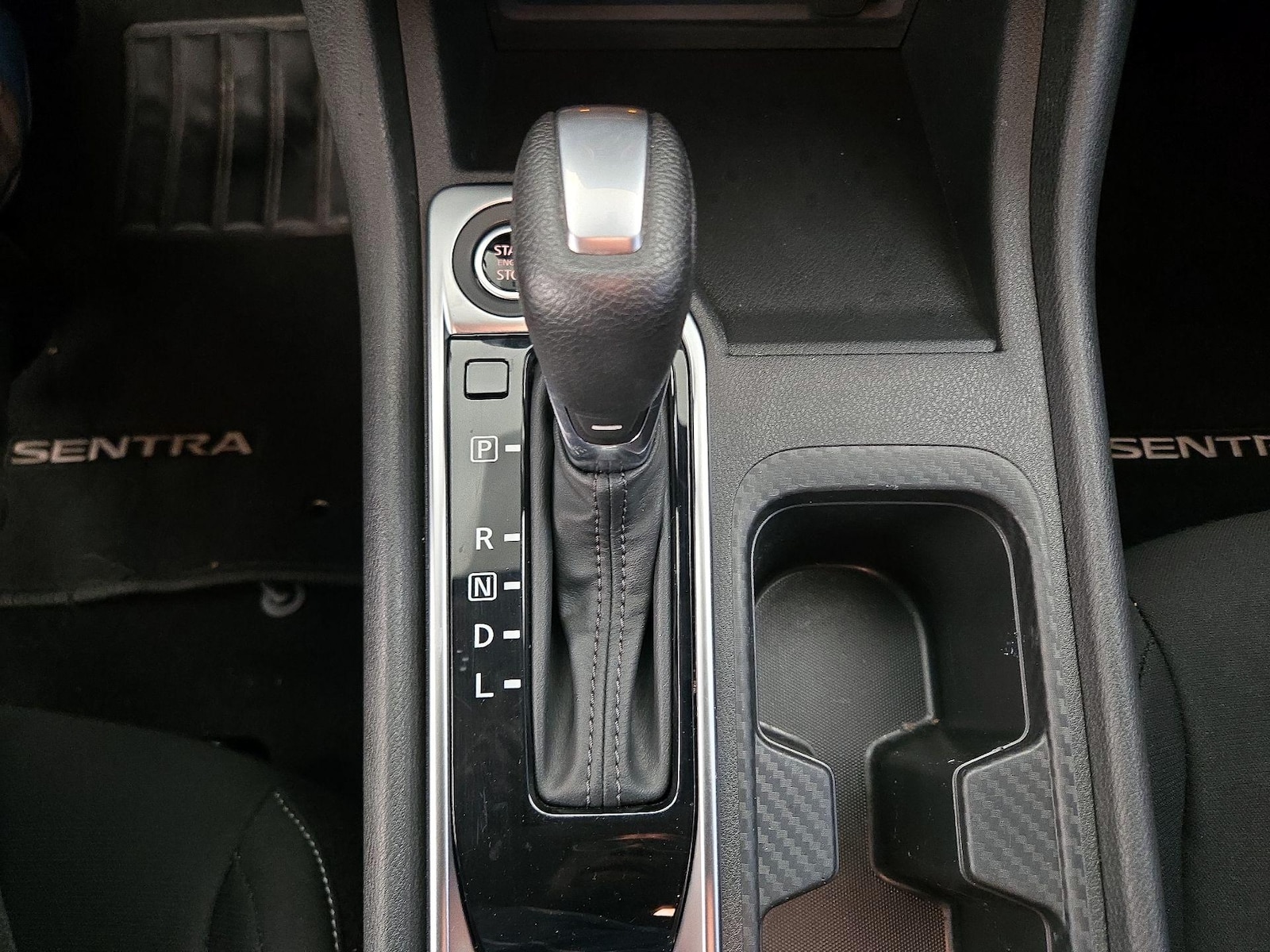 2024 Nissan Sentra SV - Photo 18