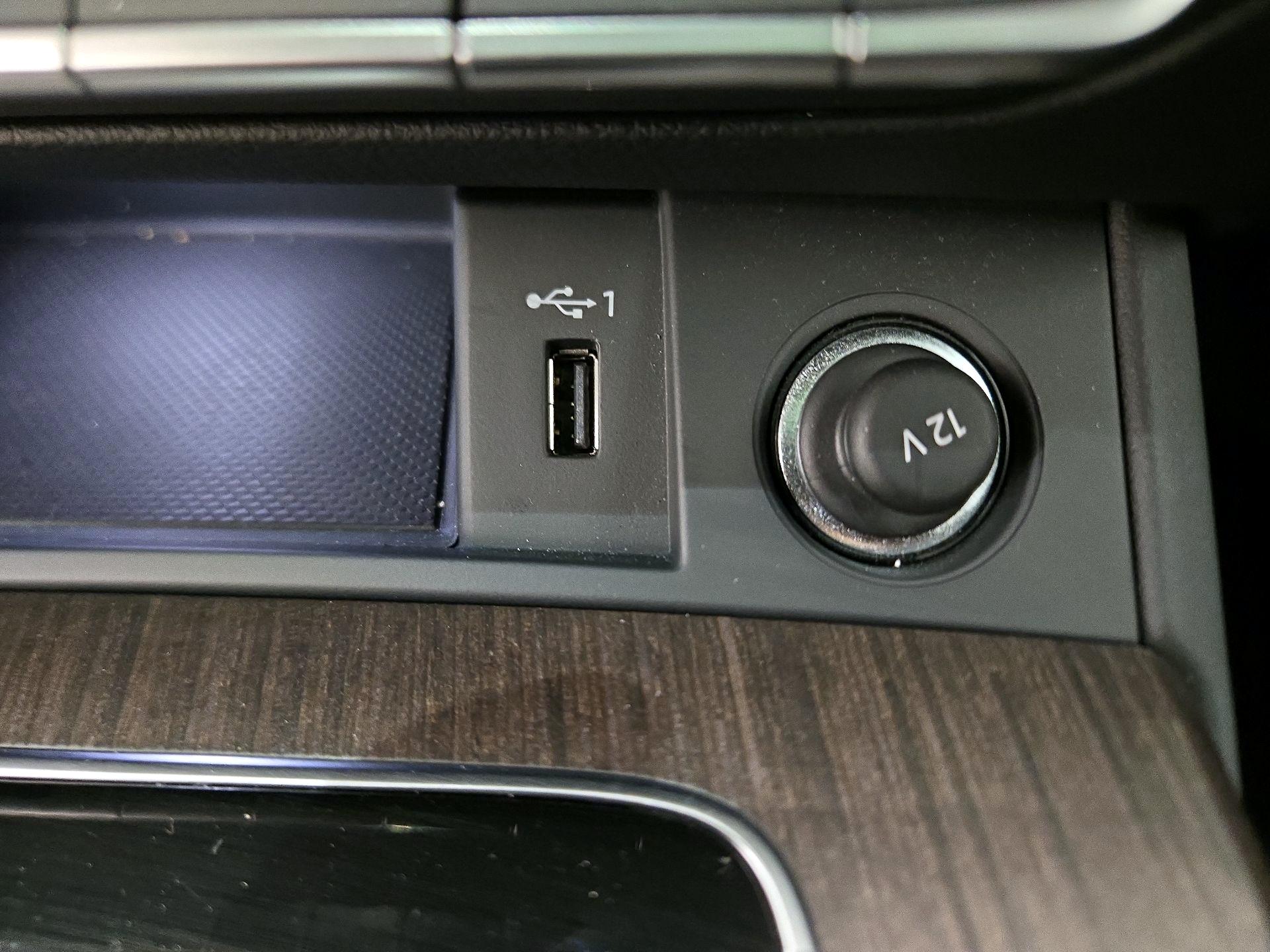 Thumbnail: 2025 Audi Q5 - 19