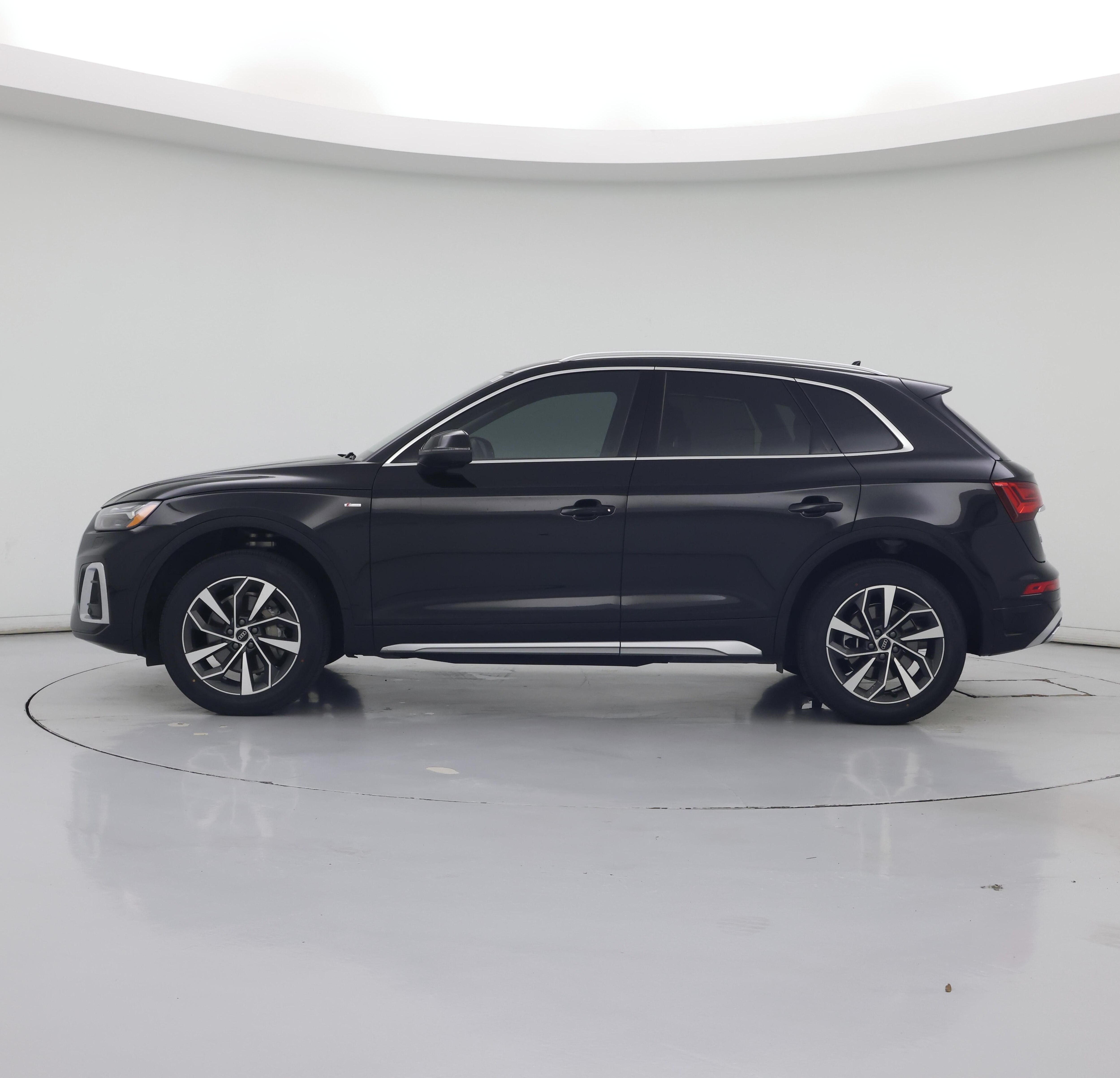 Thumbnail: 2025 Audi Q5 - 3