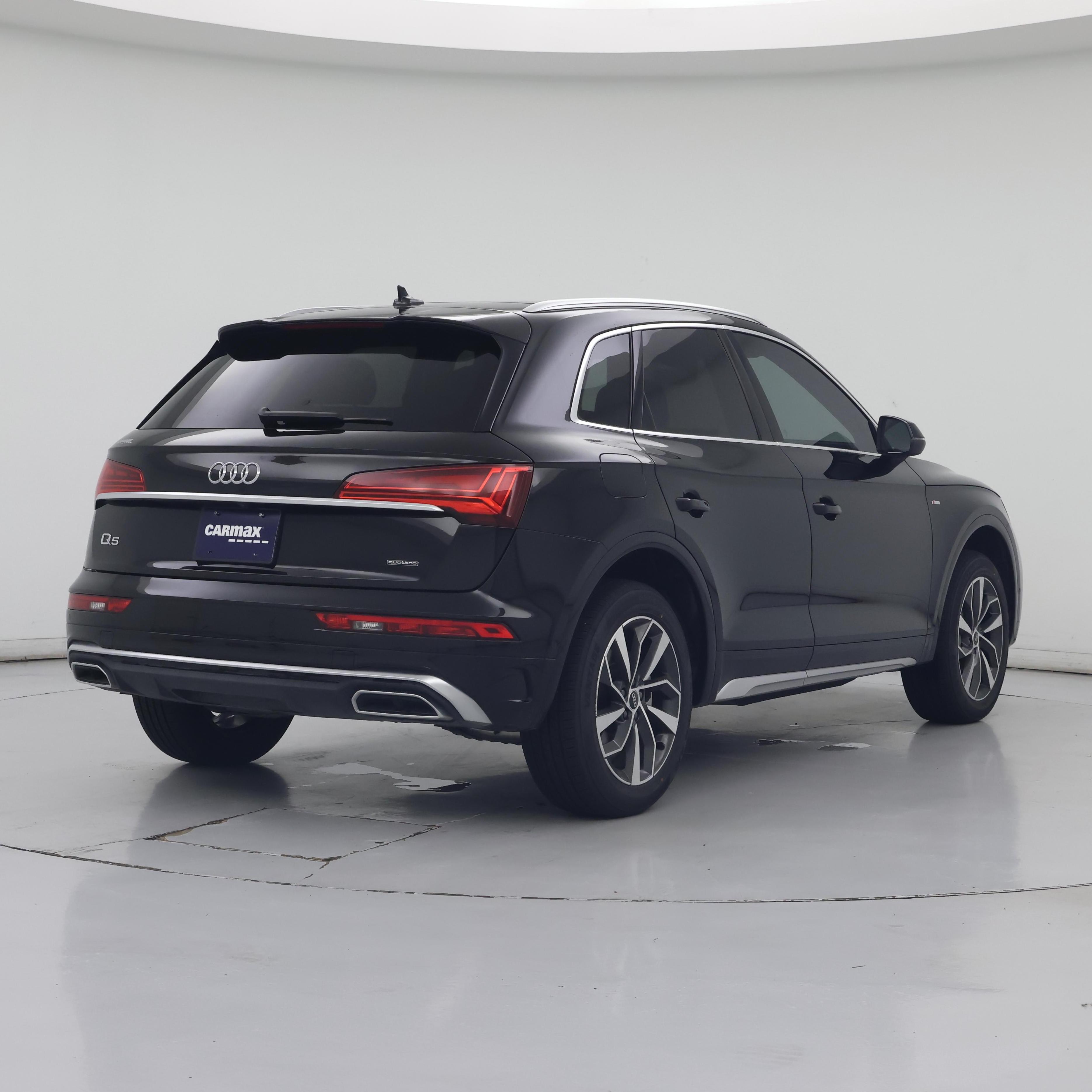 Thumbnail: 2025 Audi Q5 - 8