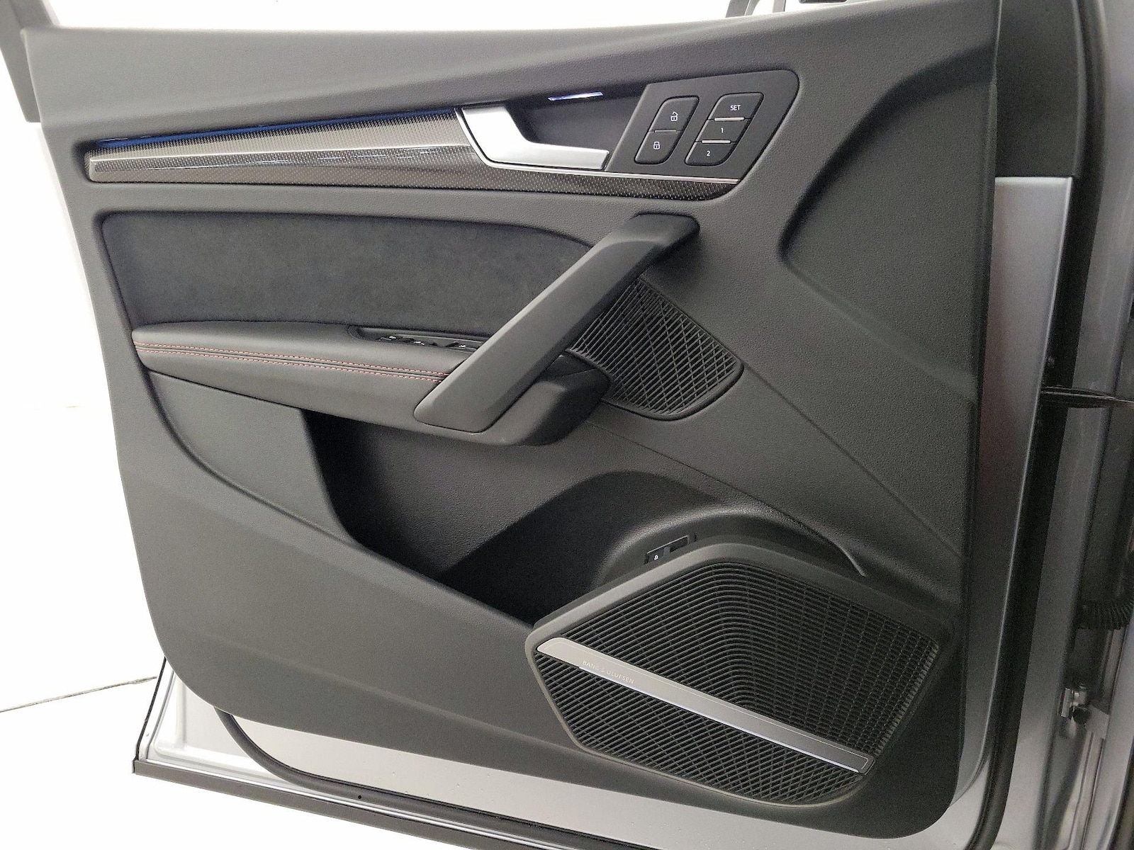 2025 Audi SQ5 Prestige - Photo 13
