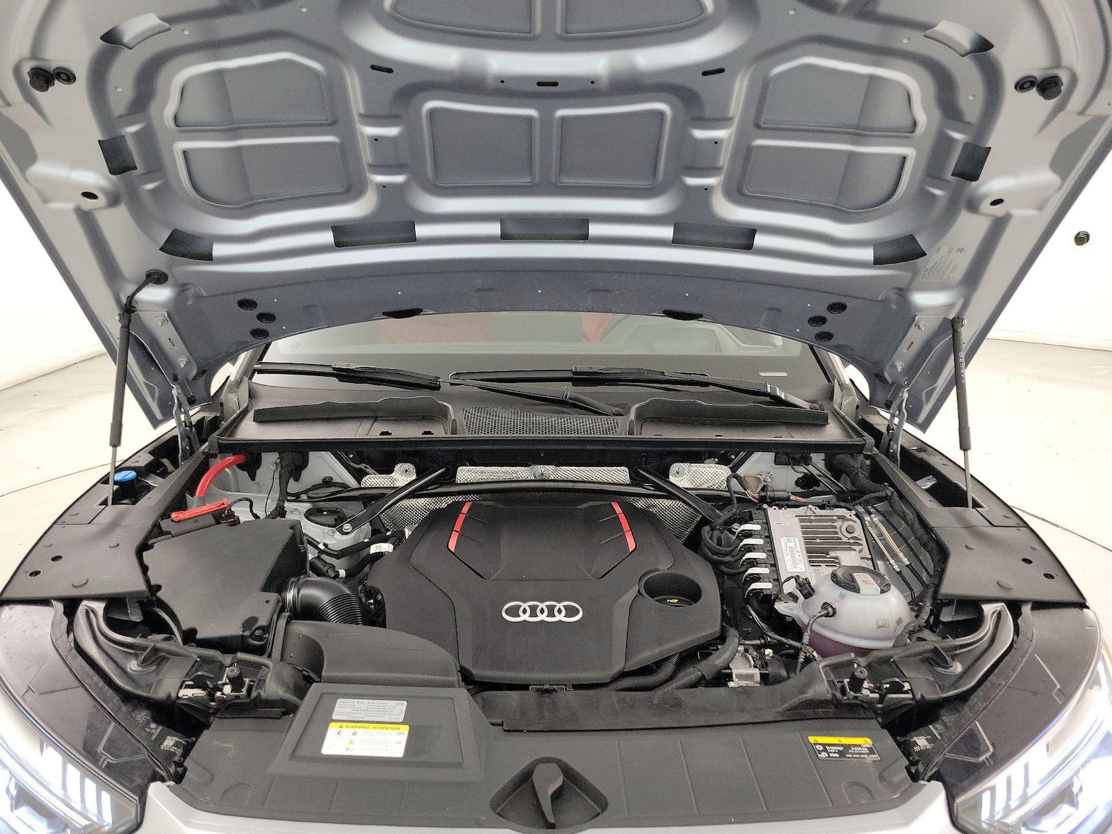 2025 Audi SQ5 Prestige - Photo 23