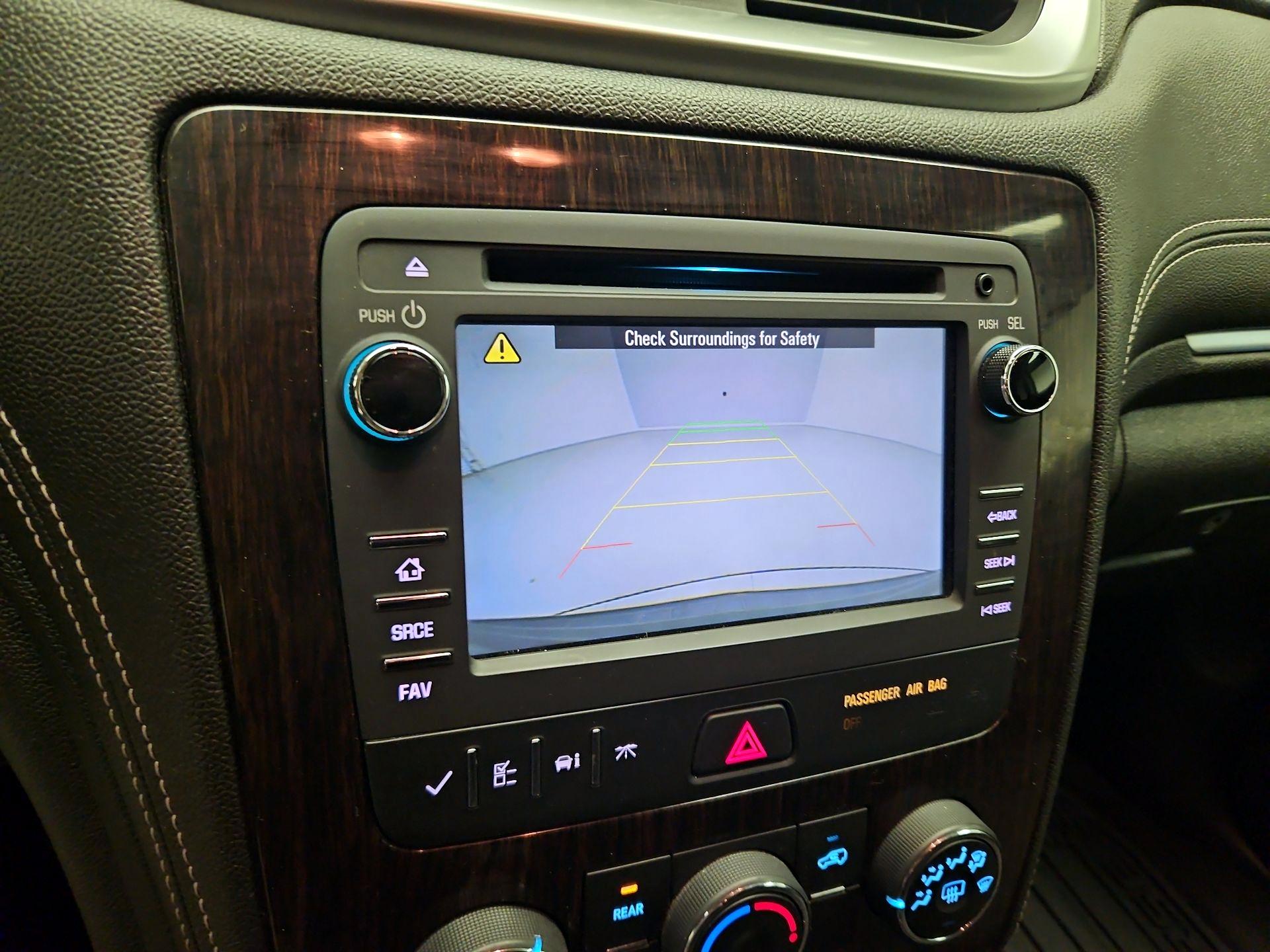 Thumbnail: 2016 Chevrolet Traverse - 14