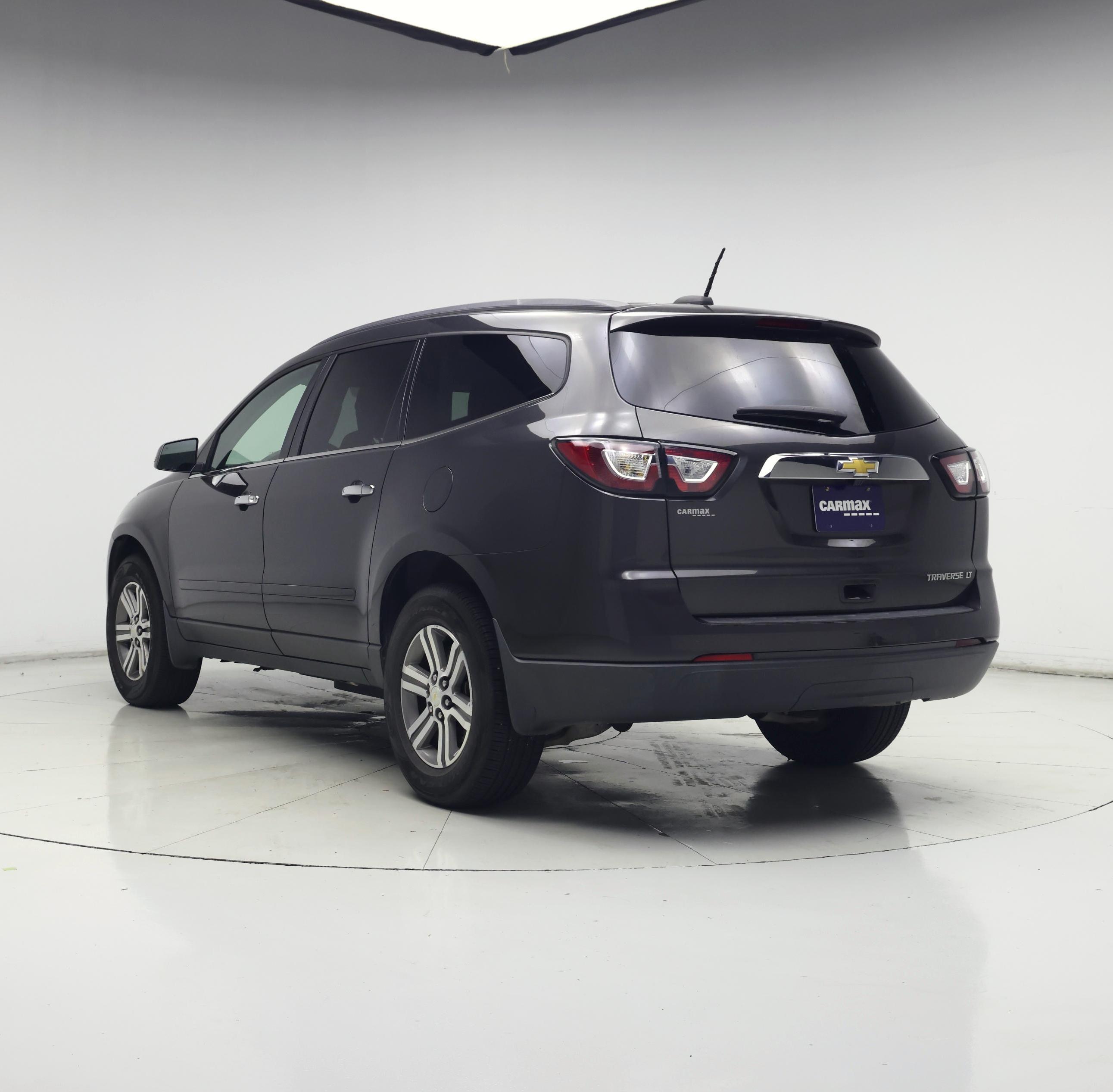 Thumbnail: 2016 Chevrolet Traverse - 2