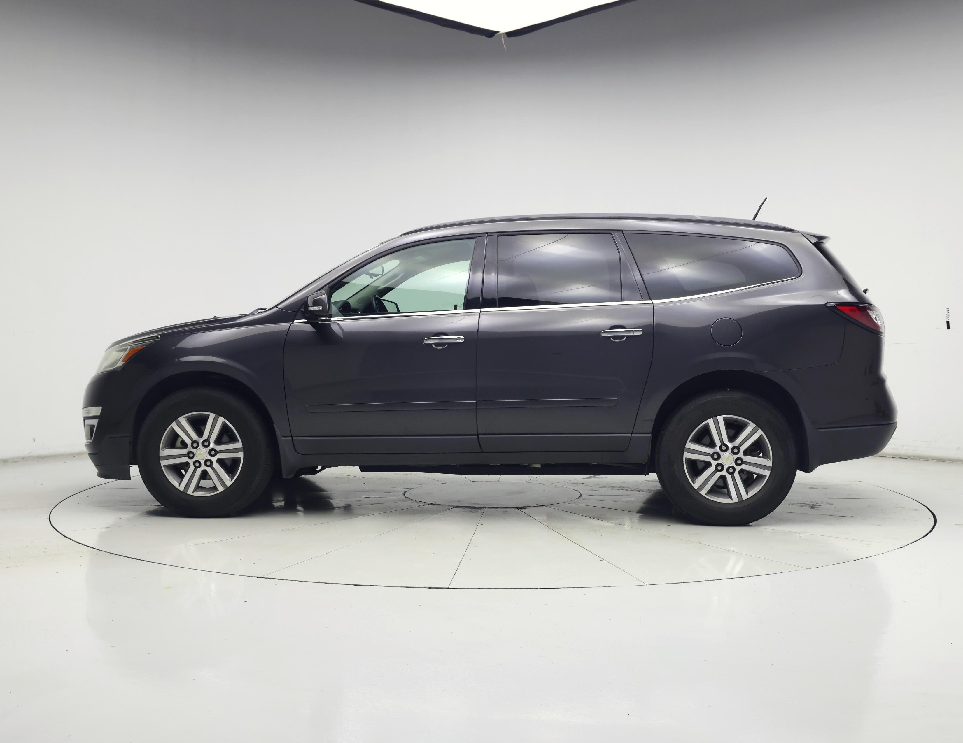 Thumbnail: 2016 Chevrolet Traverse - 3