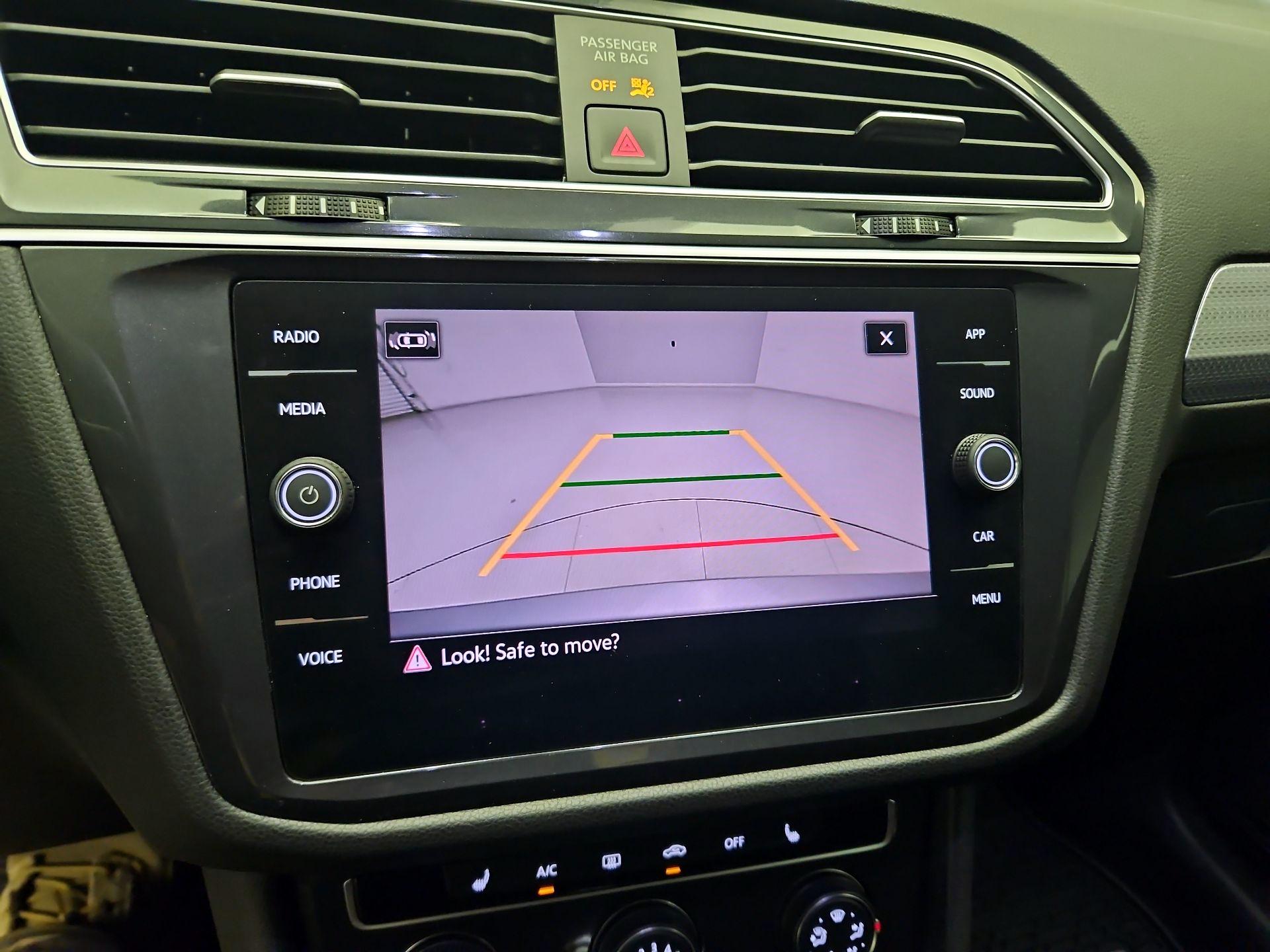 Thumbnail: 2024 Volkswagen Tiguan - 14