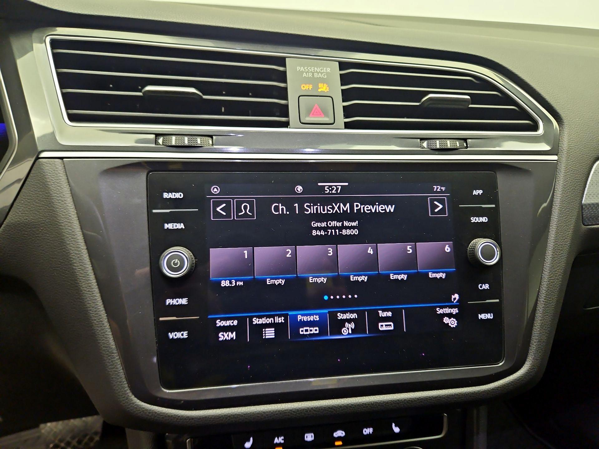 Thumbnail: 2024 Volkswagen Tiguan - 15