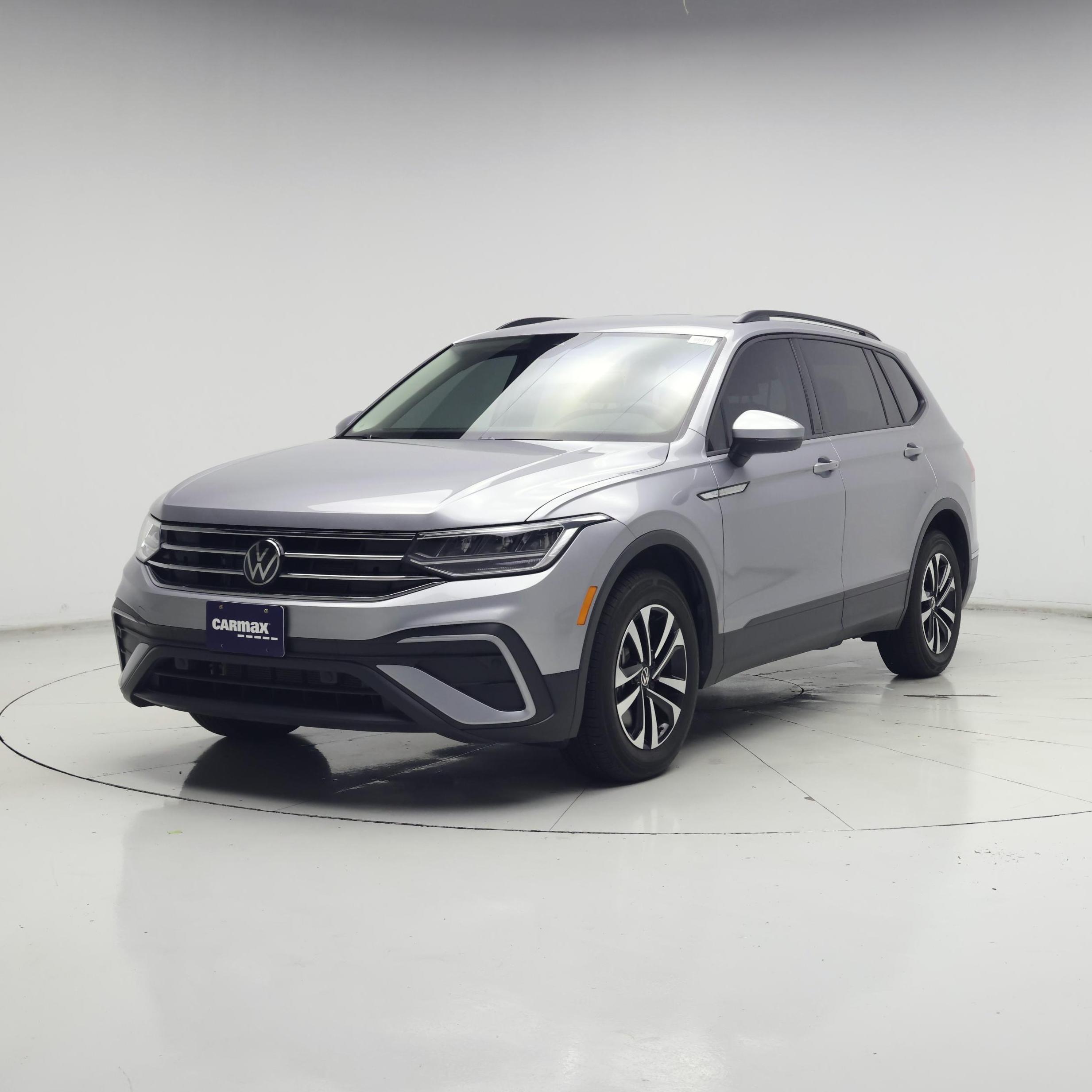 Thumbnail: 2024 Volkswagen Tiguan - 4