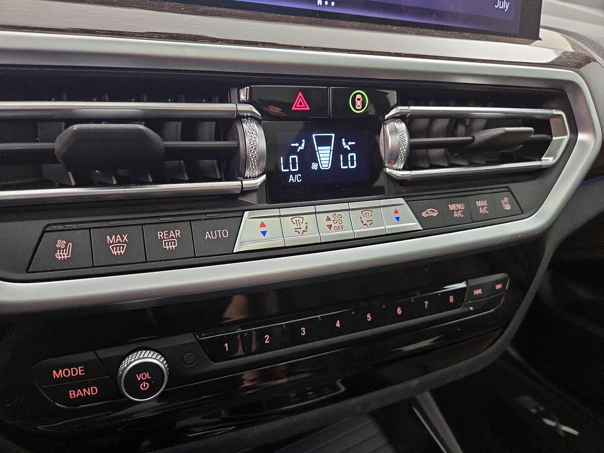 Thumbnail: 2023 BMW X3 - 17