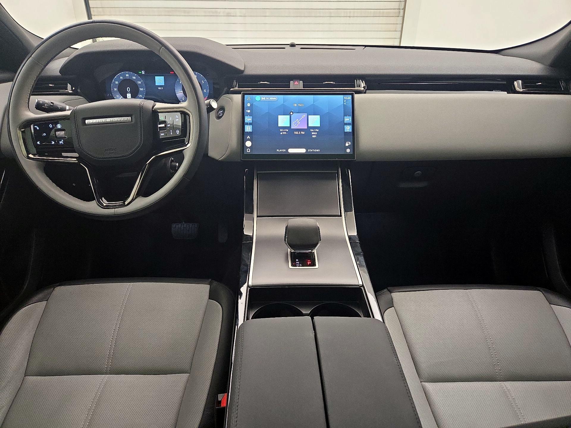 Thumbnail: 2026 Land Rover Range Rover Velar - 9