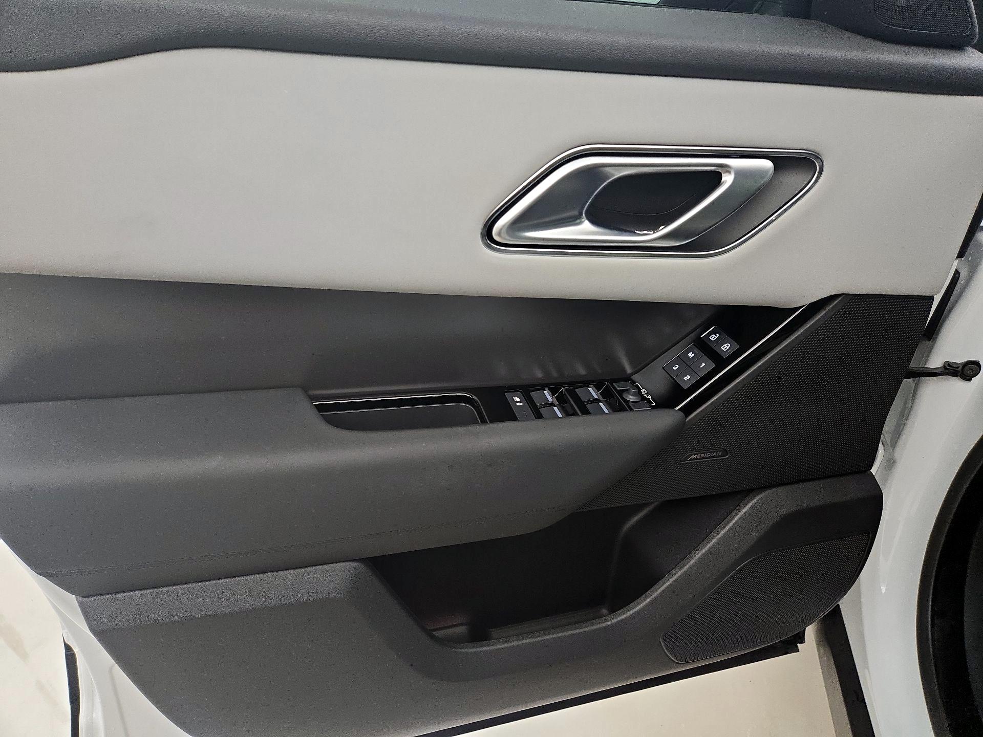 Thumbnail: 2026 Land Rover Range Rover Velar - 12
