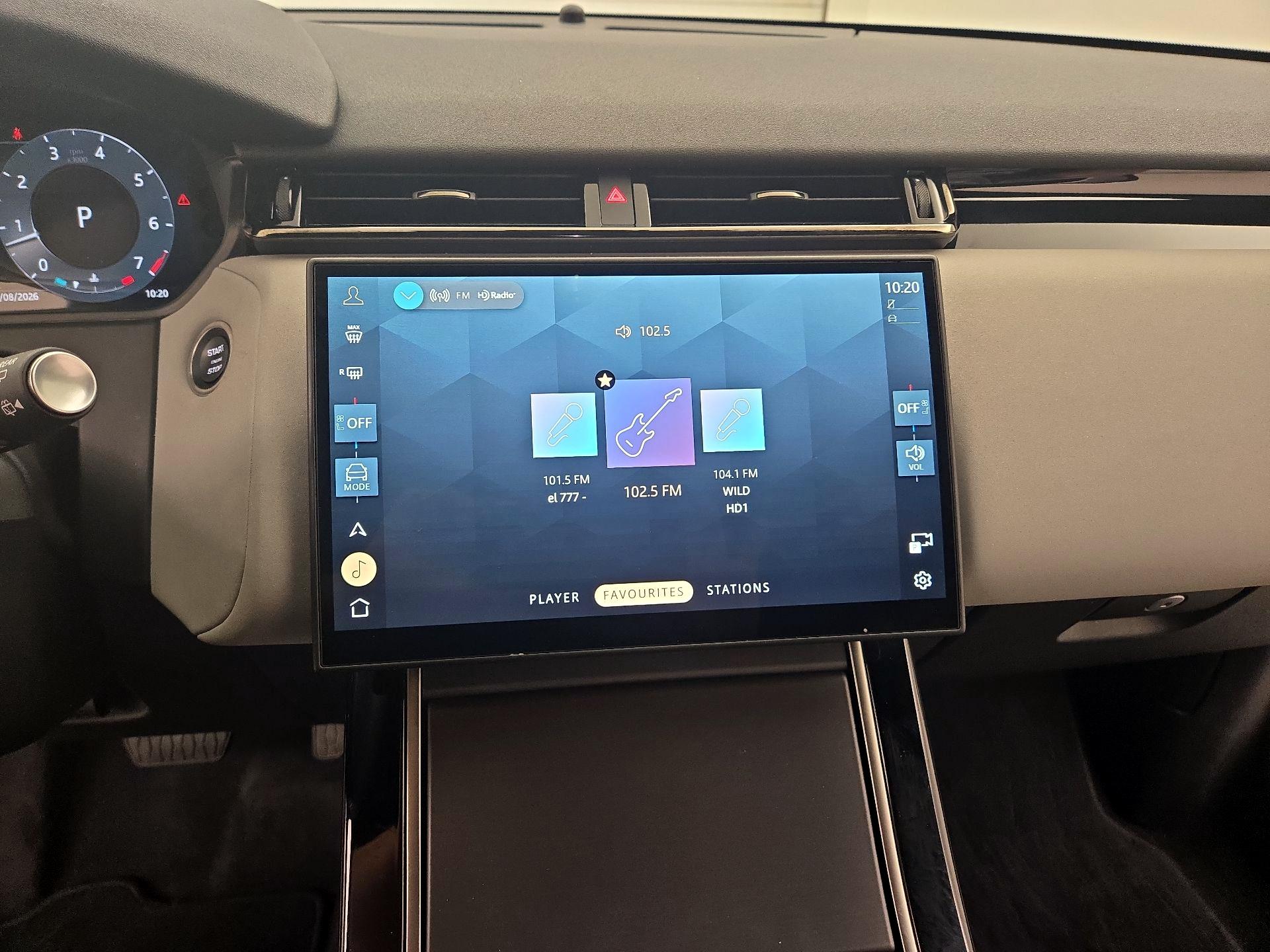 Thumbnail: 2026 Land Rover Range Rover Velar - 16